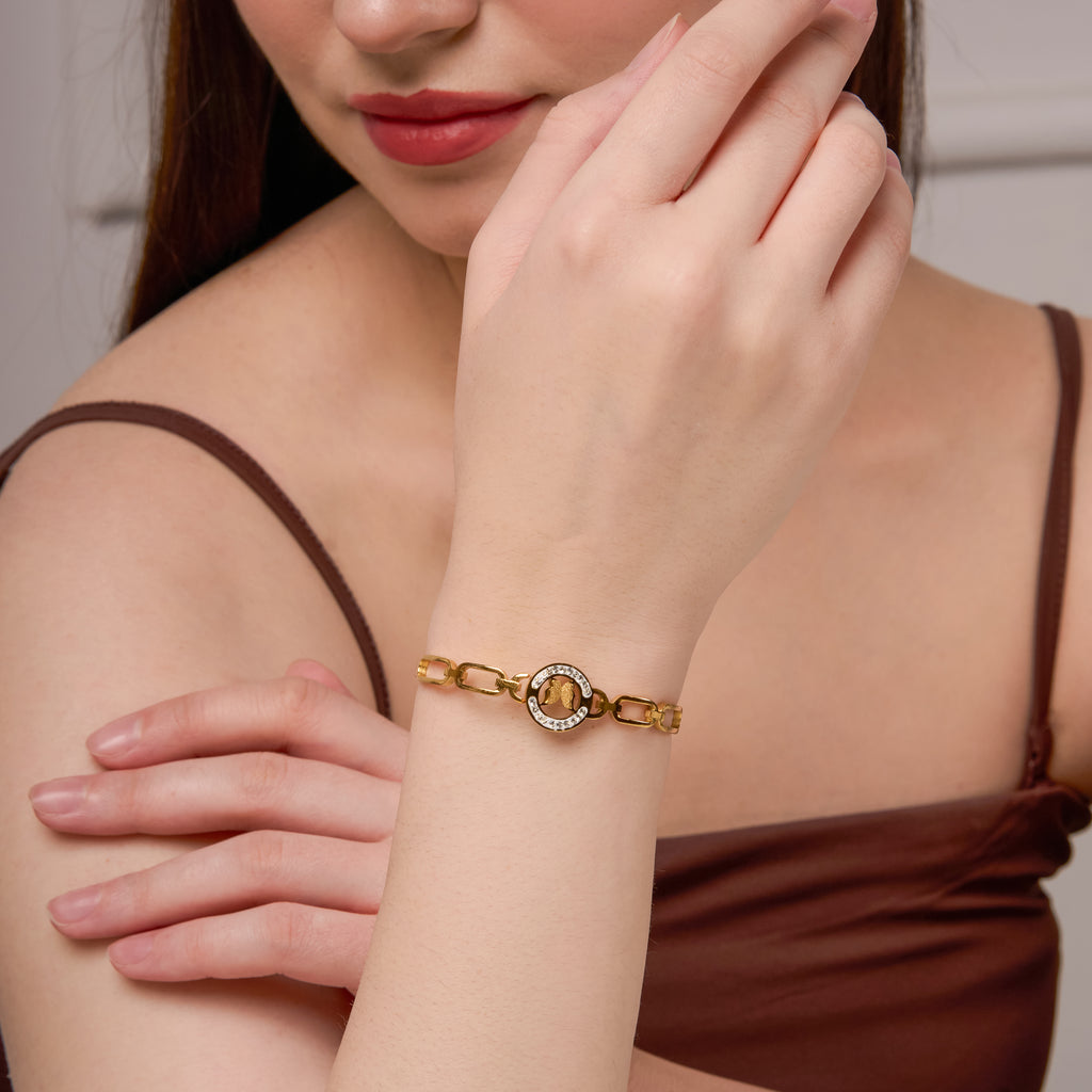 Wibestone Aurelia Embrace Kada – Grace Wrapped in Elegance