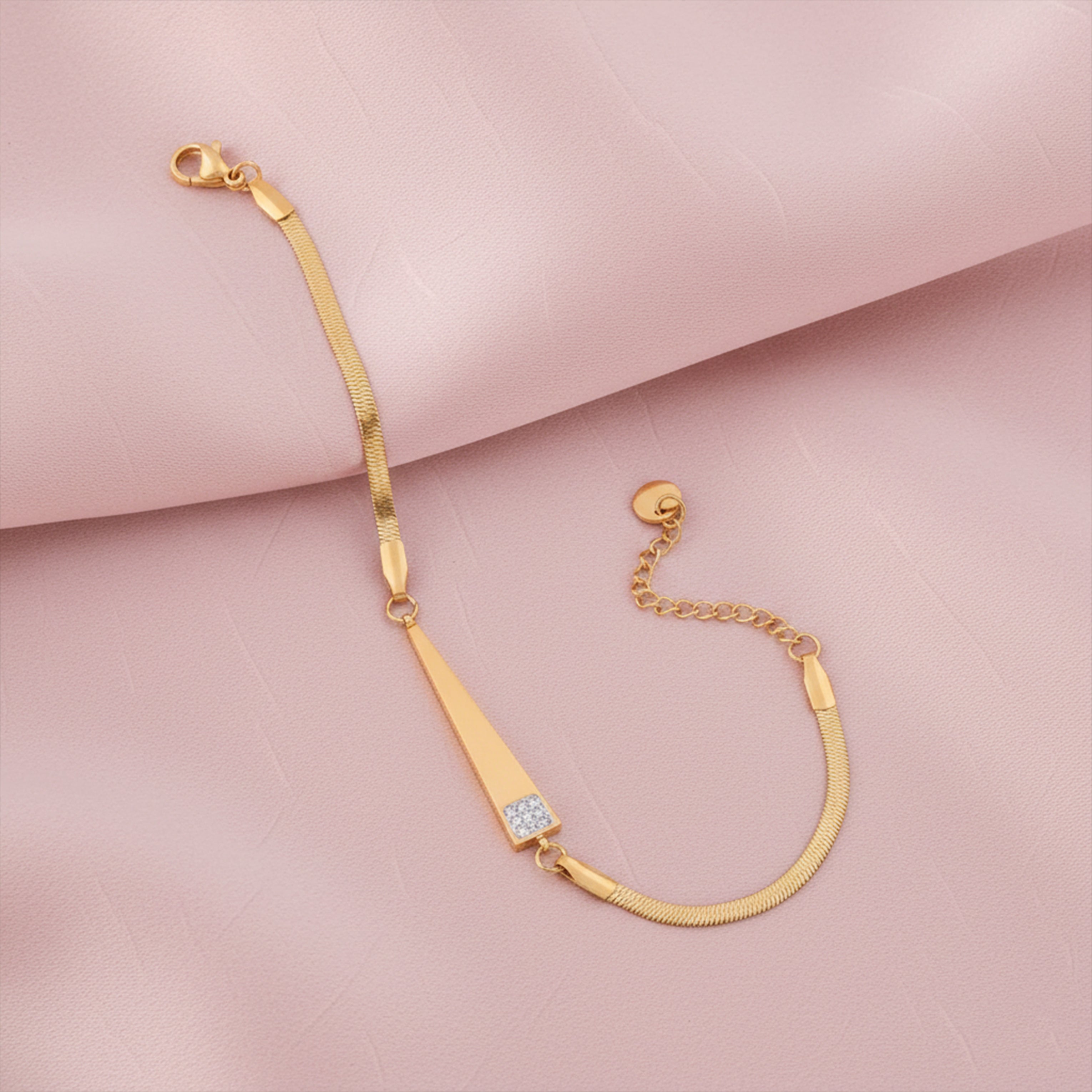 Kriti Snack Women Bracelet GWB -8