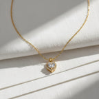 Brilliant Heart-Cut Crystal Women Neckless GWN -75