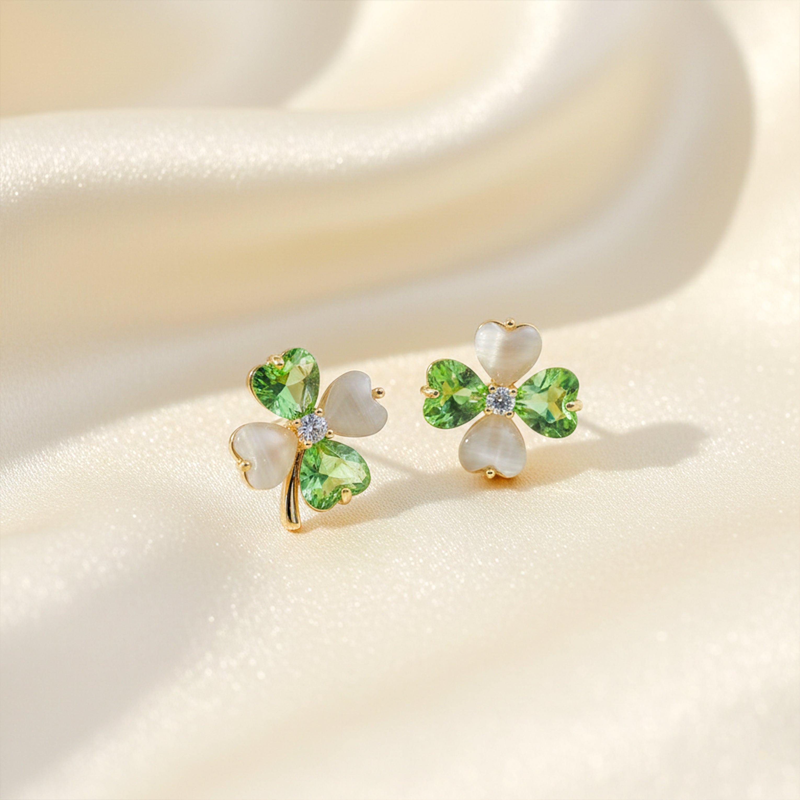 Green Clover Crystal Stud Earrings GWE -112