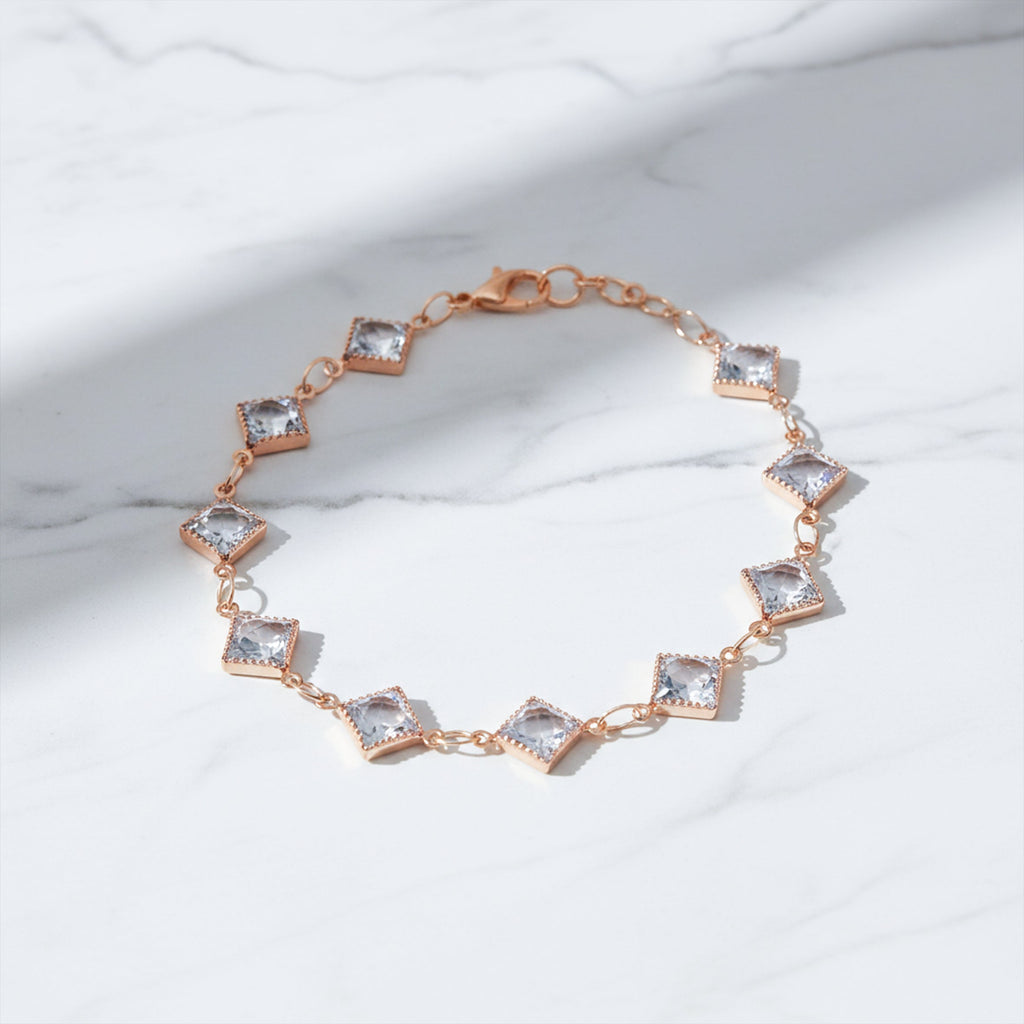Yashvi Glow Women Bracelet GWB -14