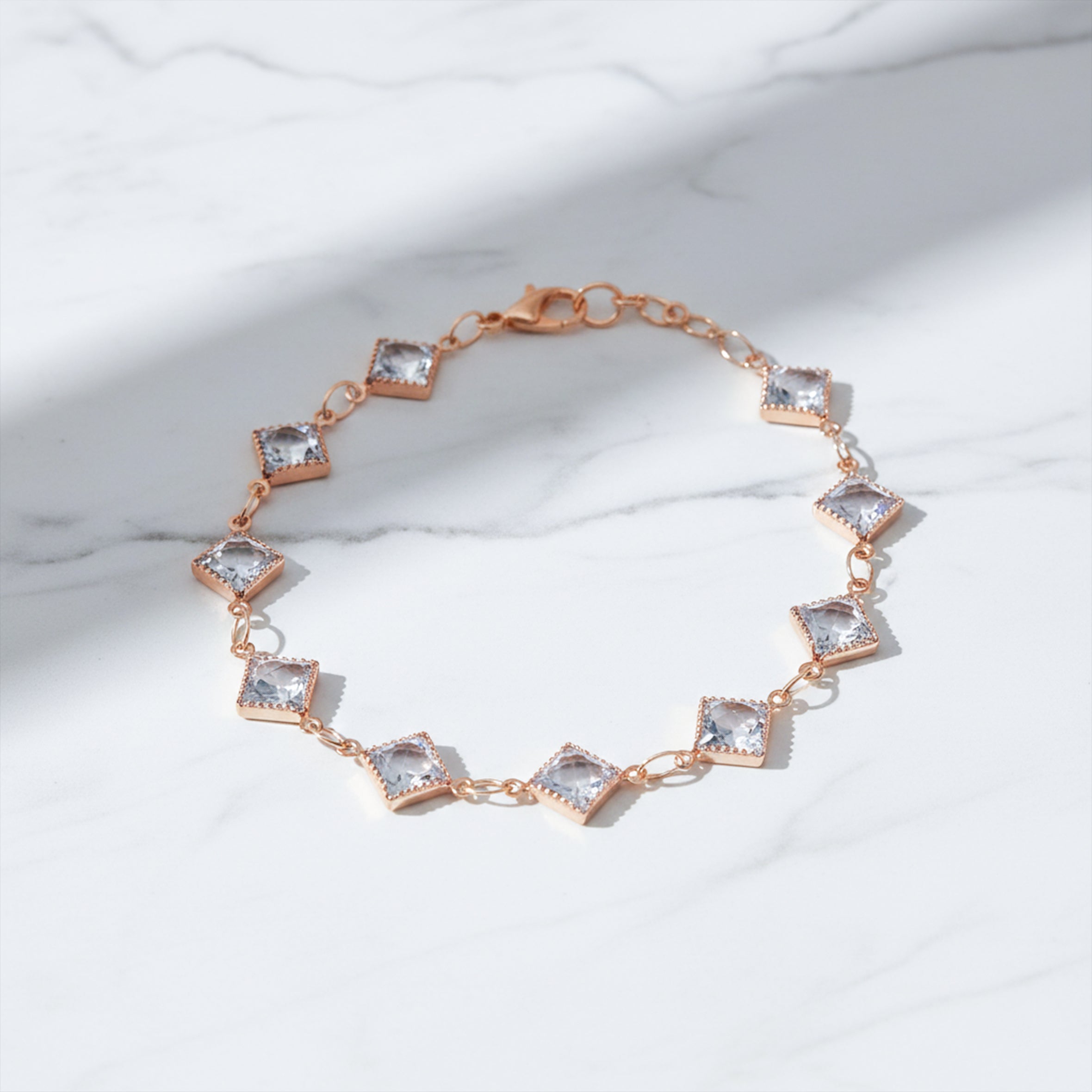 Yashvi Glow Women Bracelet GWB -14