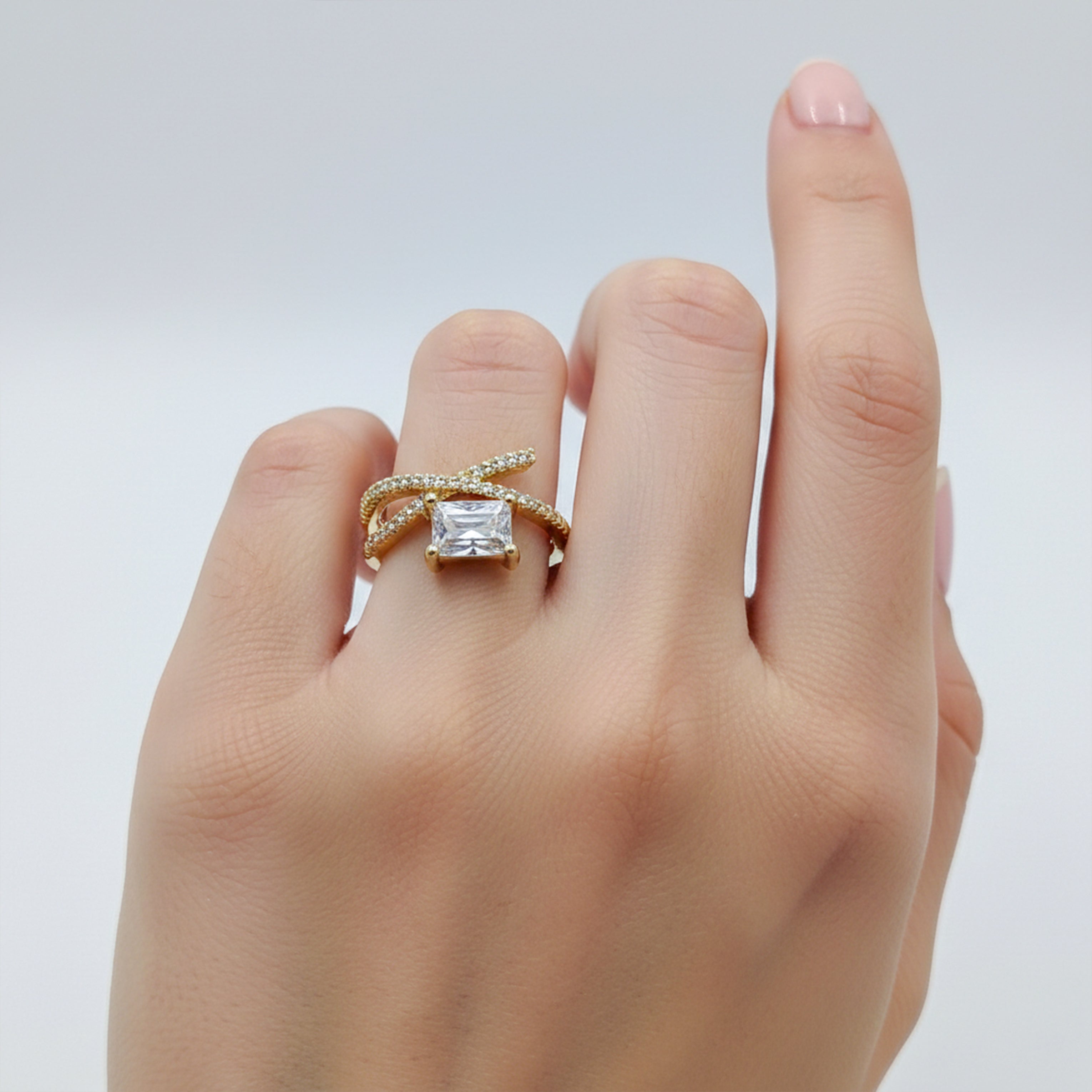 Golden Emerald Cut Twist Ring GWR -29
