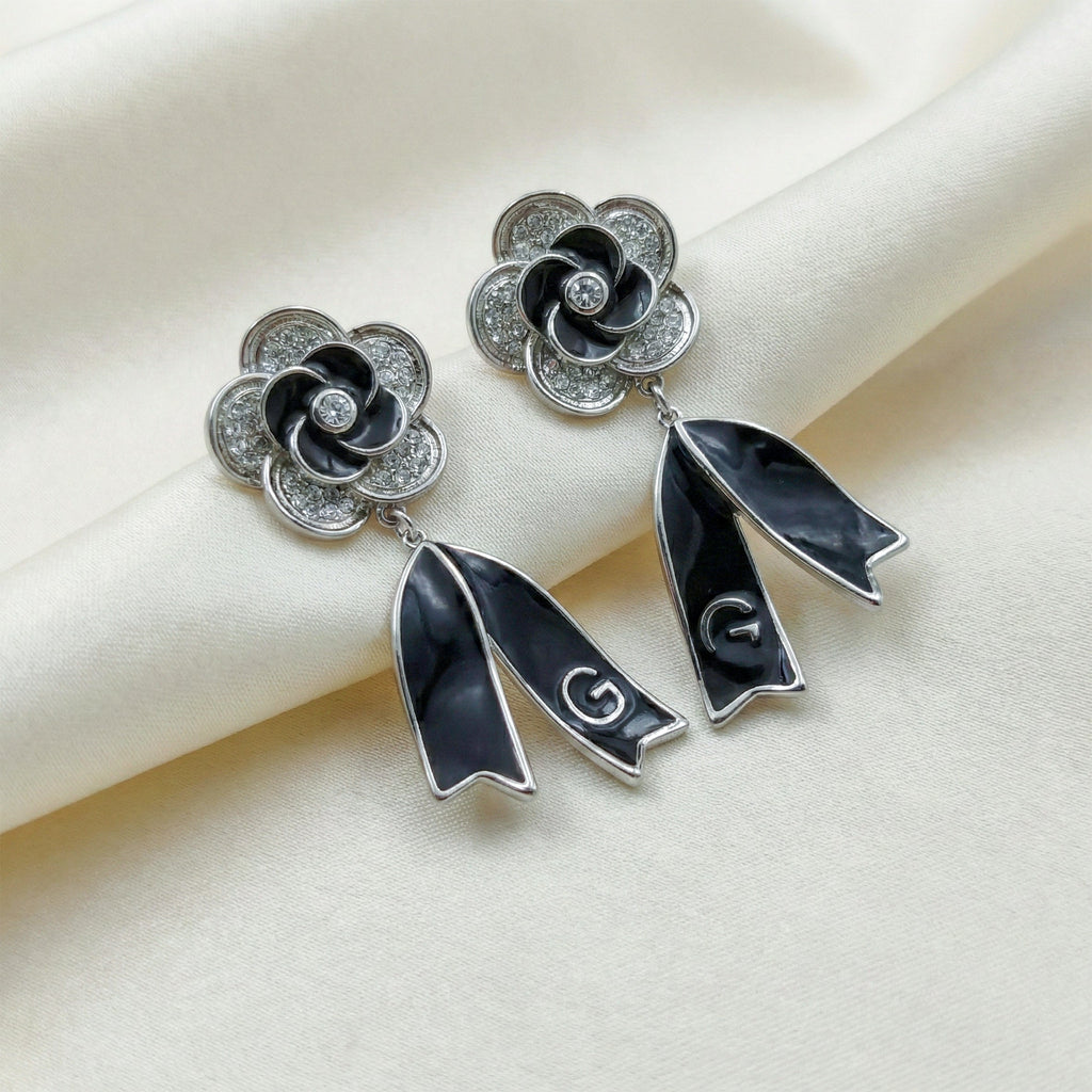 Onyx Silver Bloom Drop Earrings GWE -64