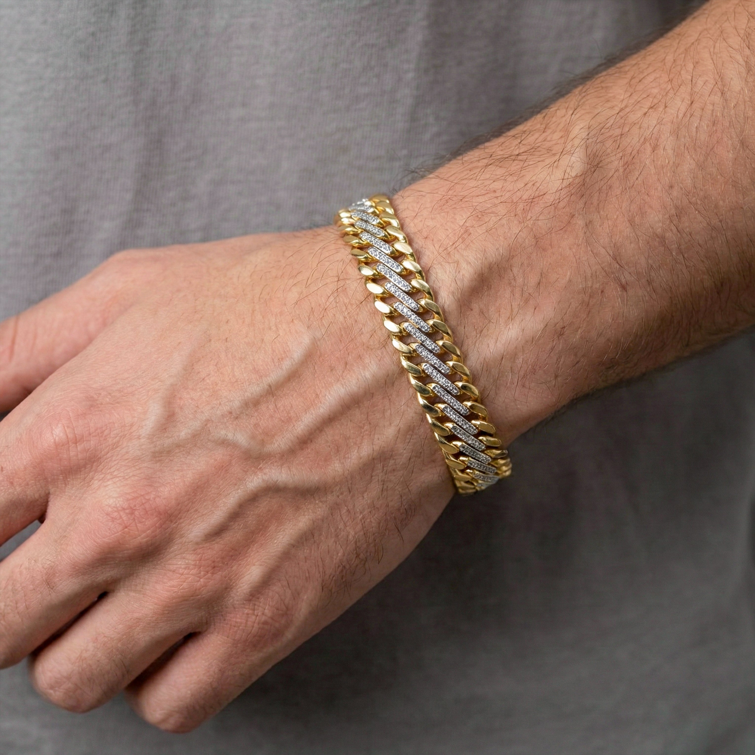 Men’s Gold-Tone Cuban Link Bracelet GMB -8