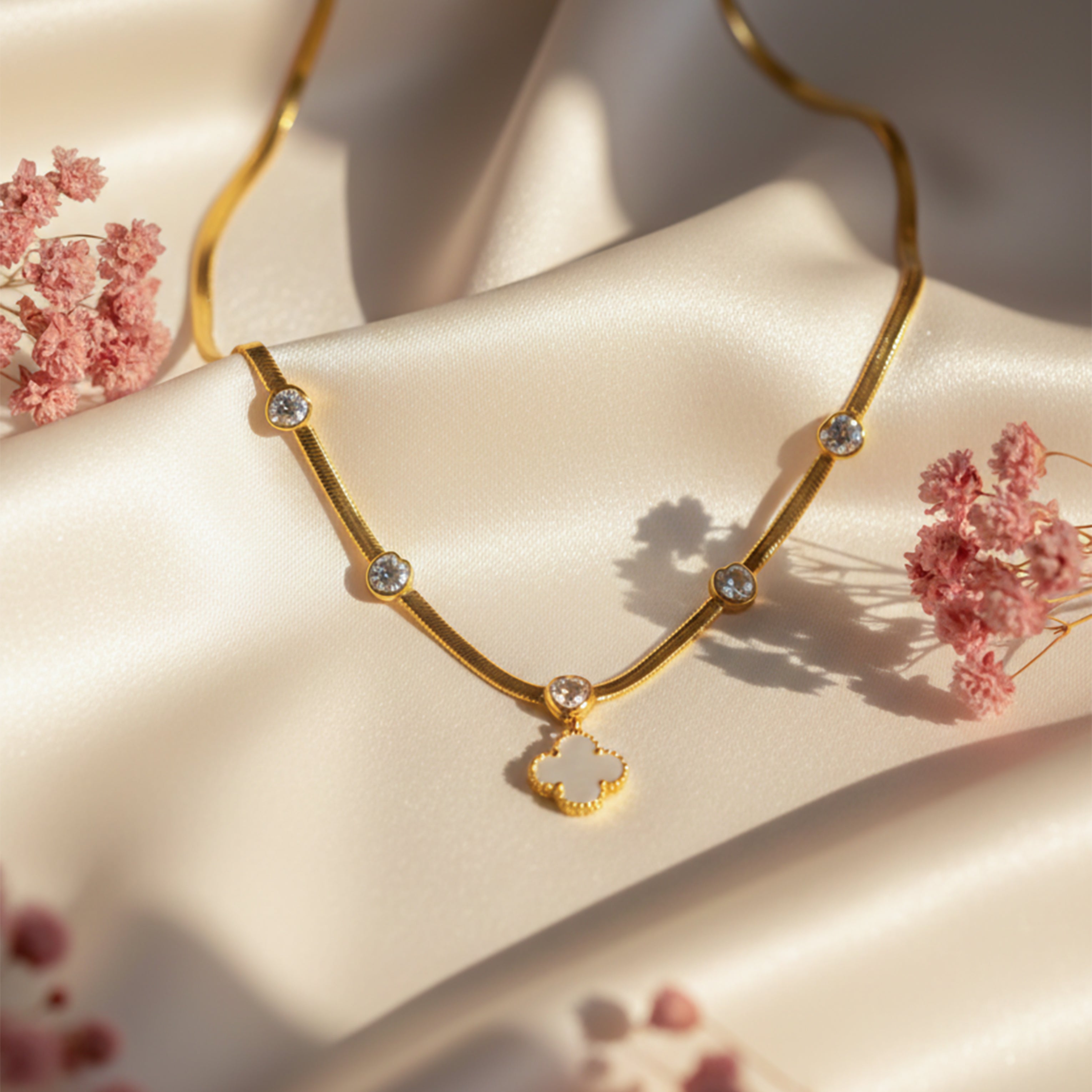 Ira Clover Necklace GWN -2