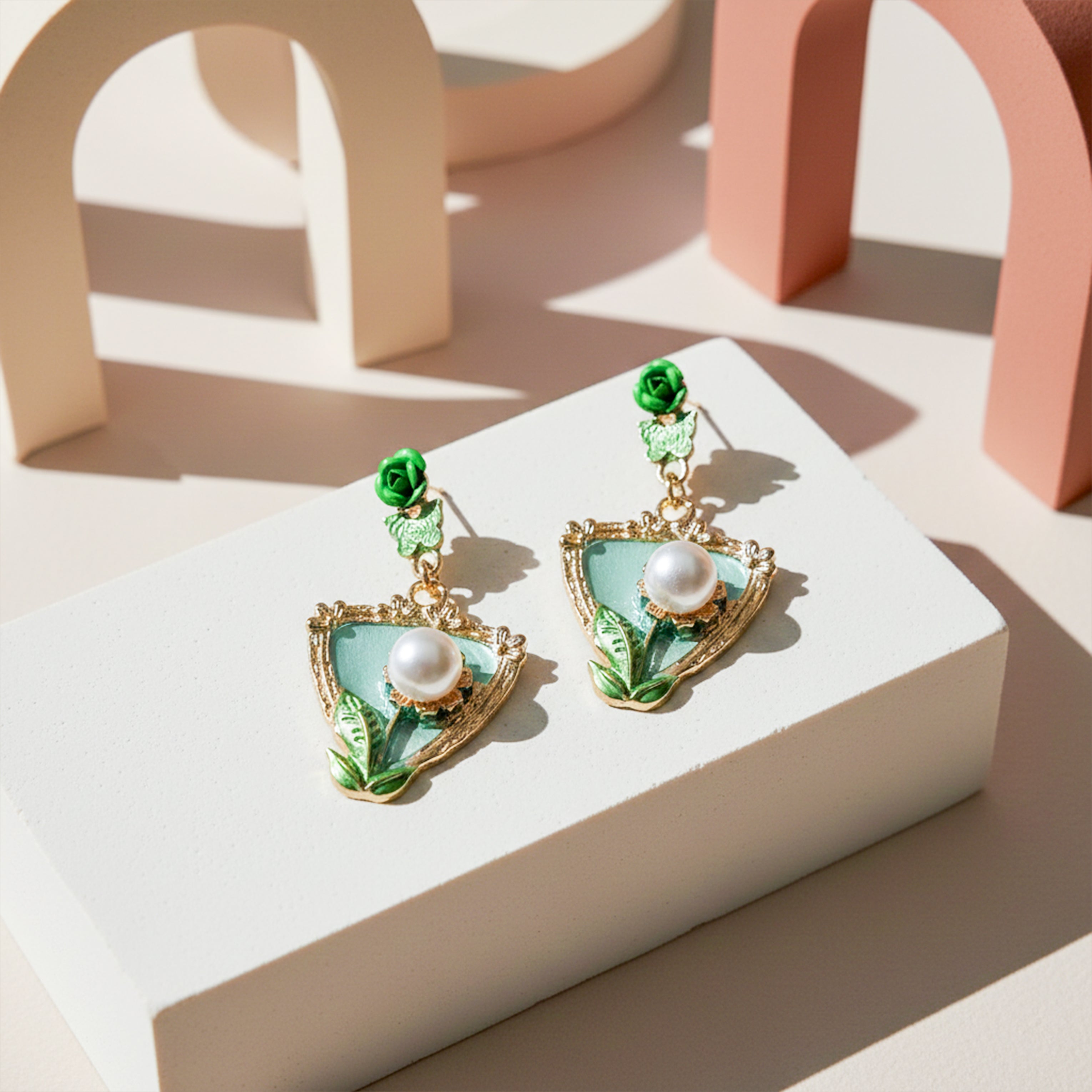 Emerald Rose Pearl Drop Earrings GWE -220