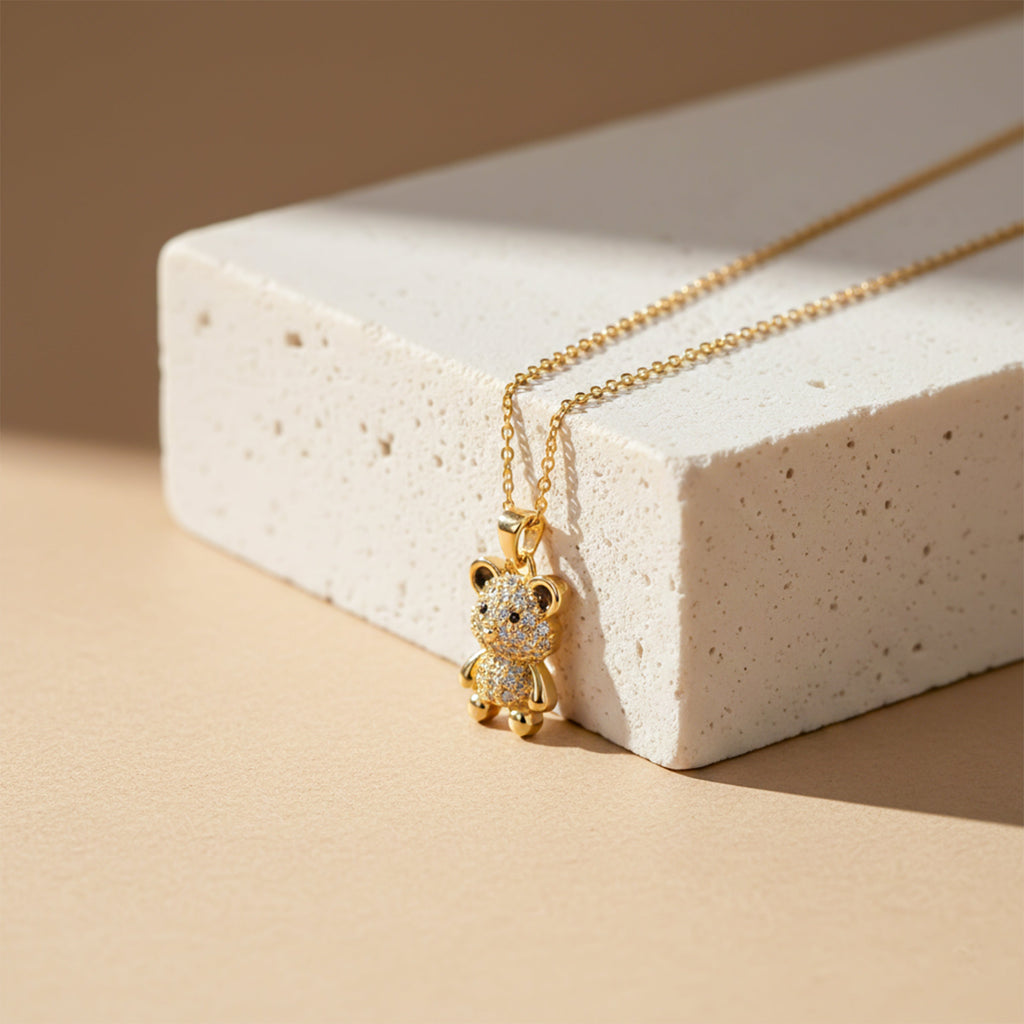 Bear Crystal Pendant Necklace GWN -133