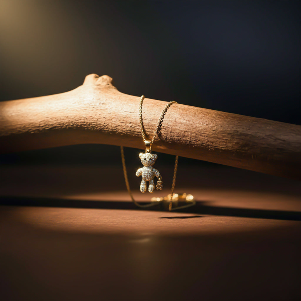 Crystal Teddy Bear Pendant Necklace GWN -86