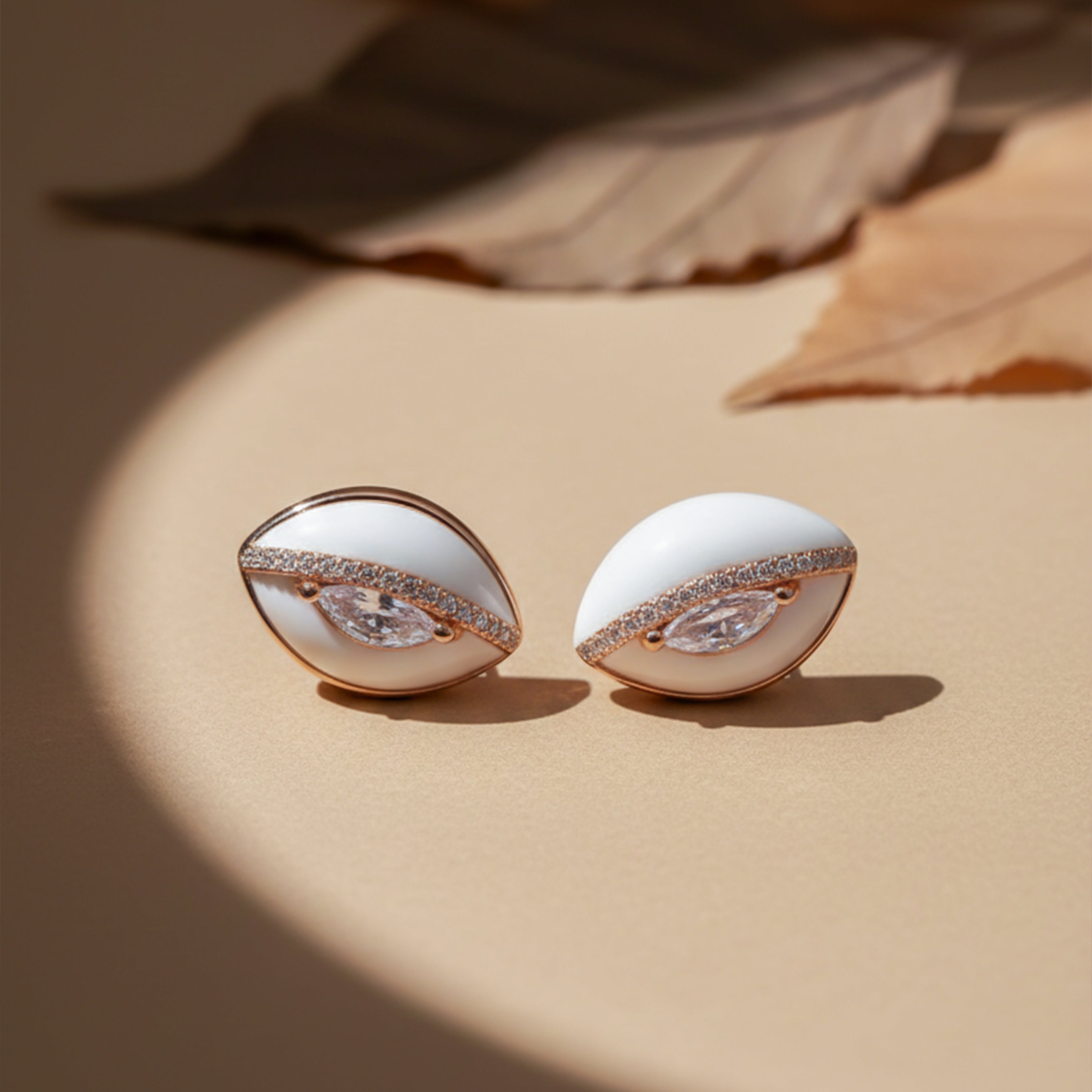 Cowrie Studs Earring GWE -15