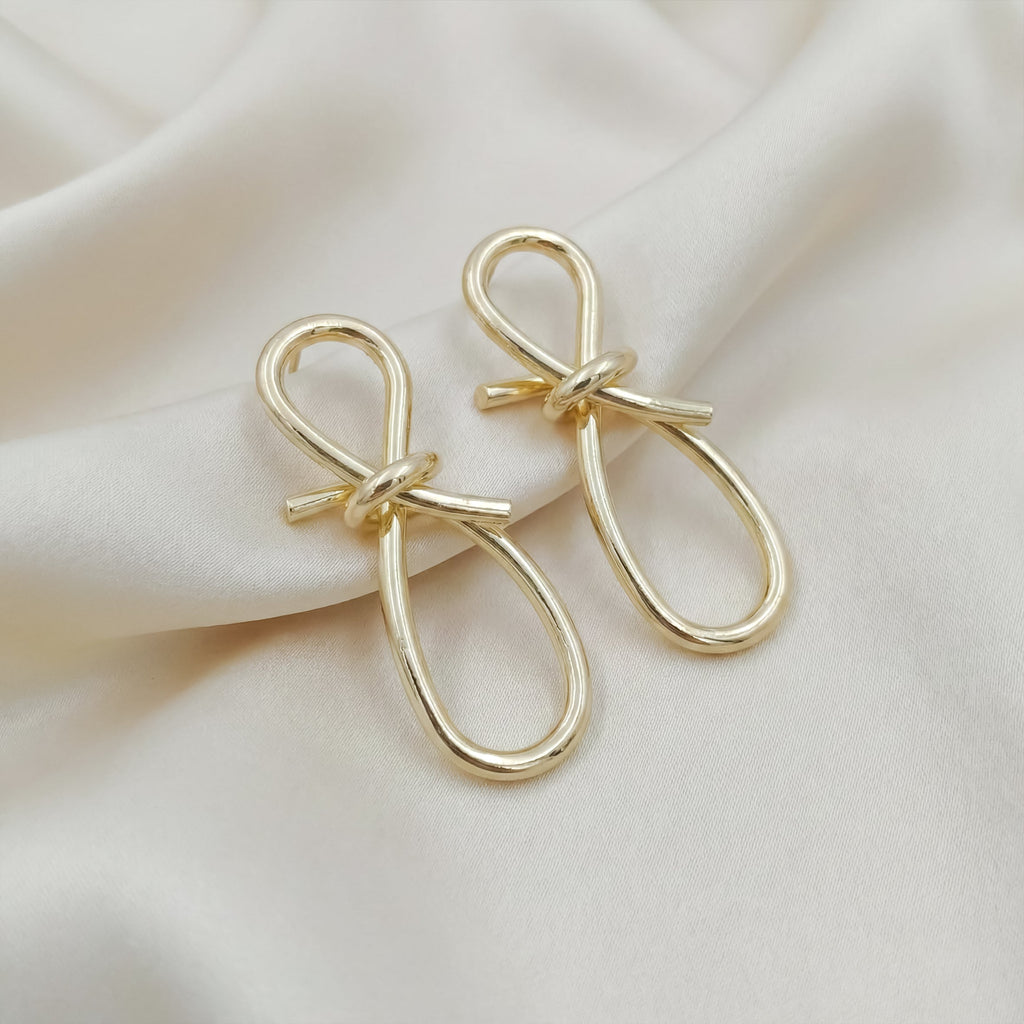 Ribbon Loop Luxe Gold Drop Earrings GWE -56