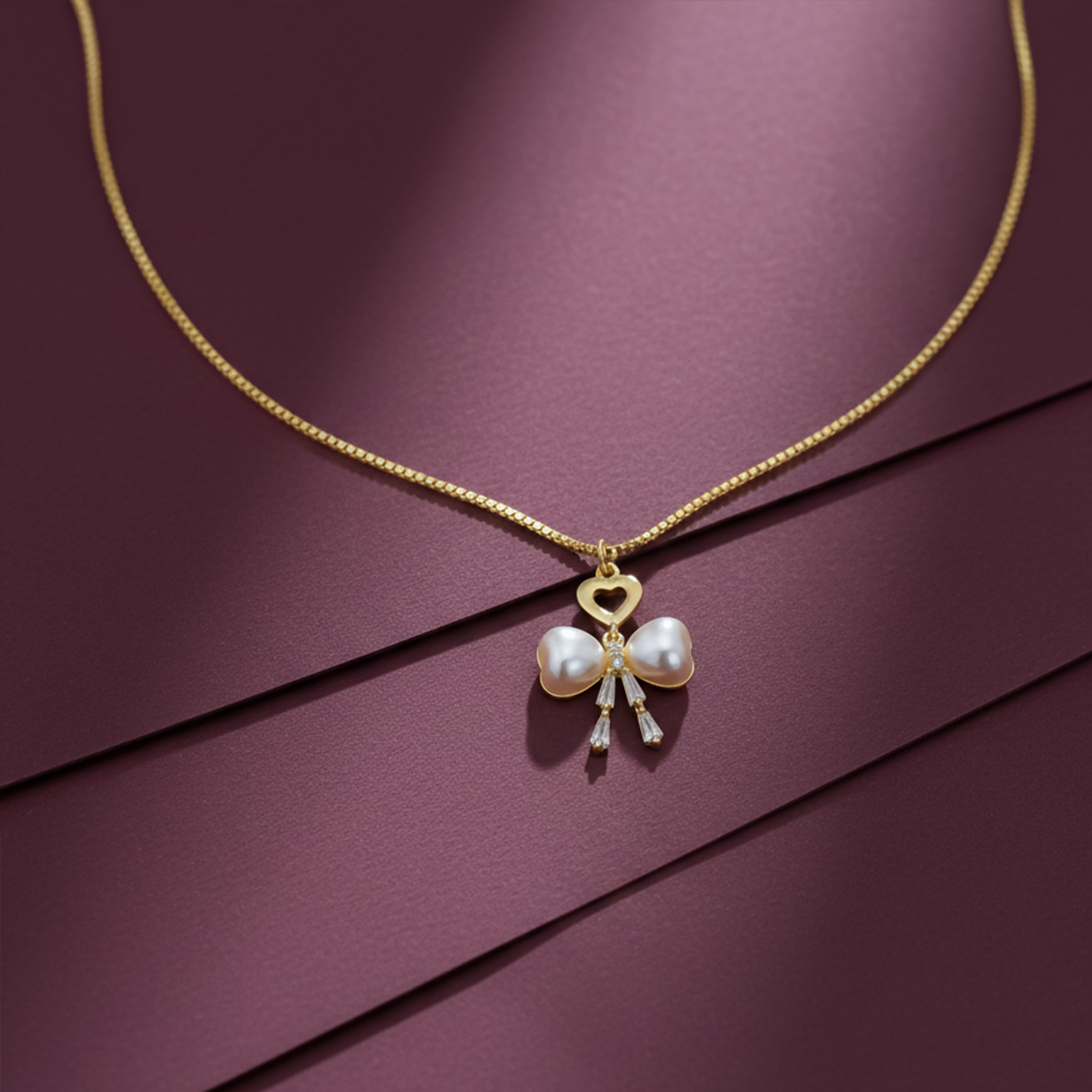 Golden Pearl Bow Heart Pendant Necklace GWN -51