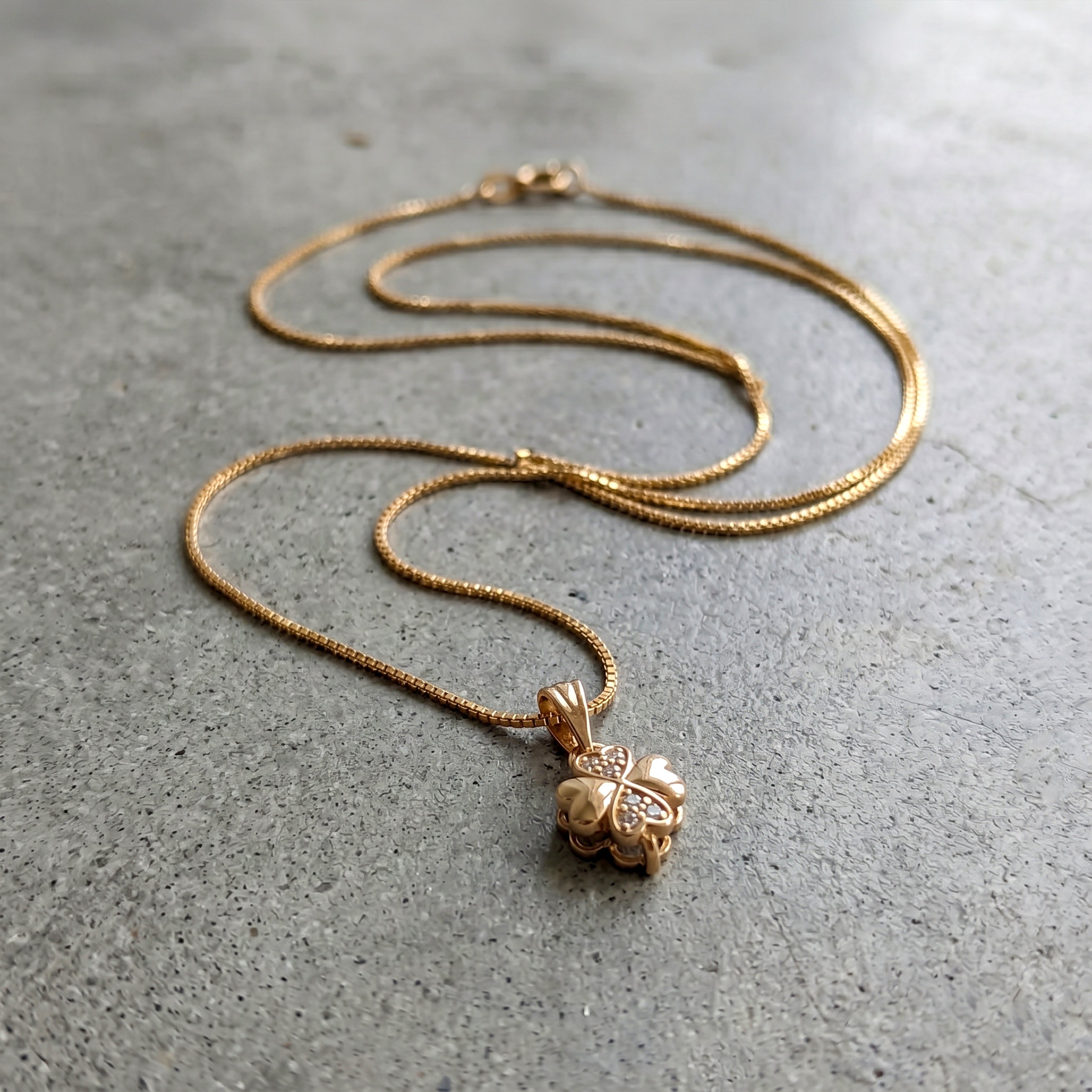 Elegant Floral Gold Necklace GWN -165