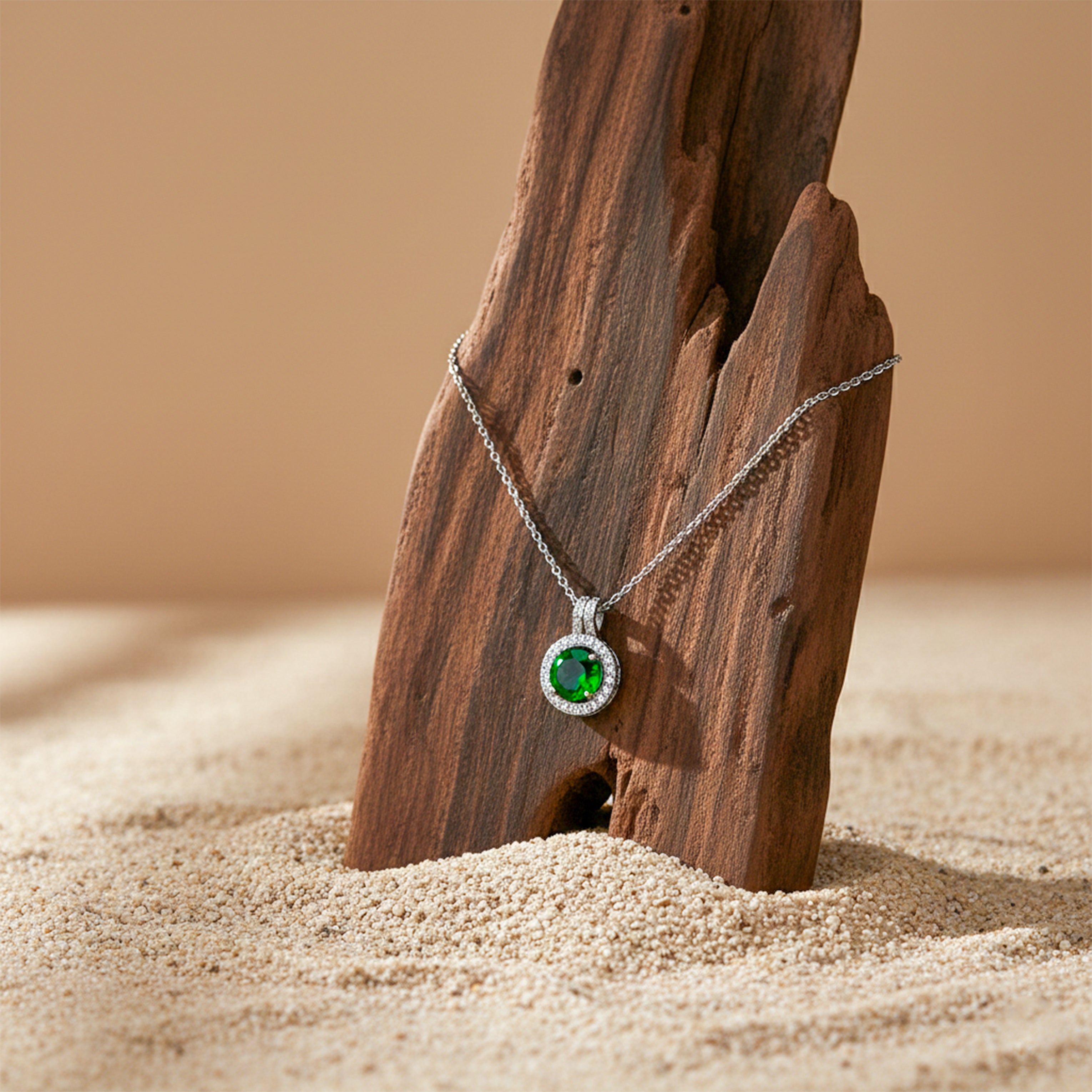 Halo Silver Pendant Necklace GWN -145