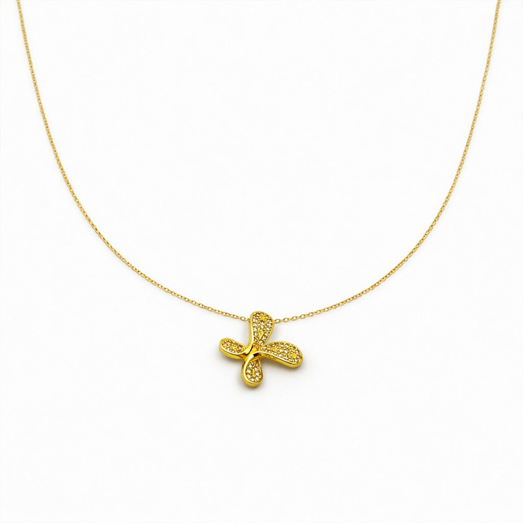 Petal Crystal Pendant Necklace GWN -143