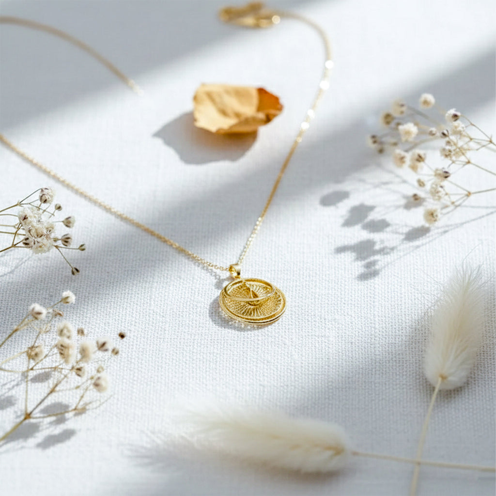 Vintage-Inspired Gold Filigree Circle Women Necklace GWN -158