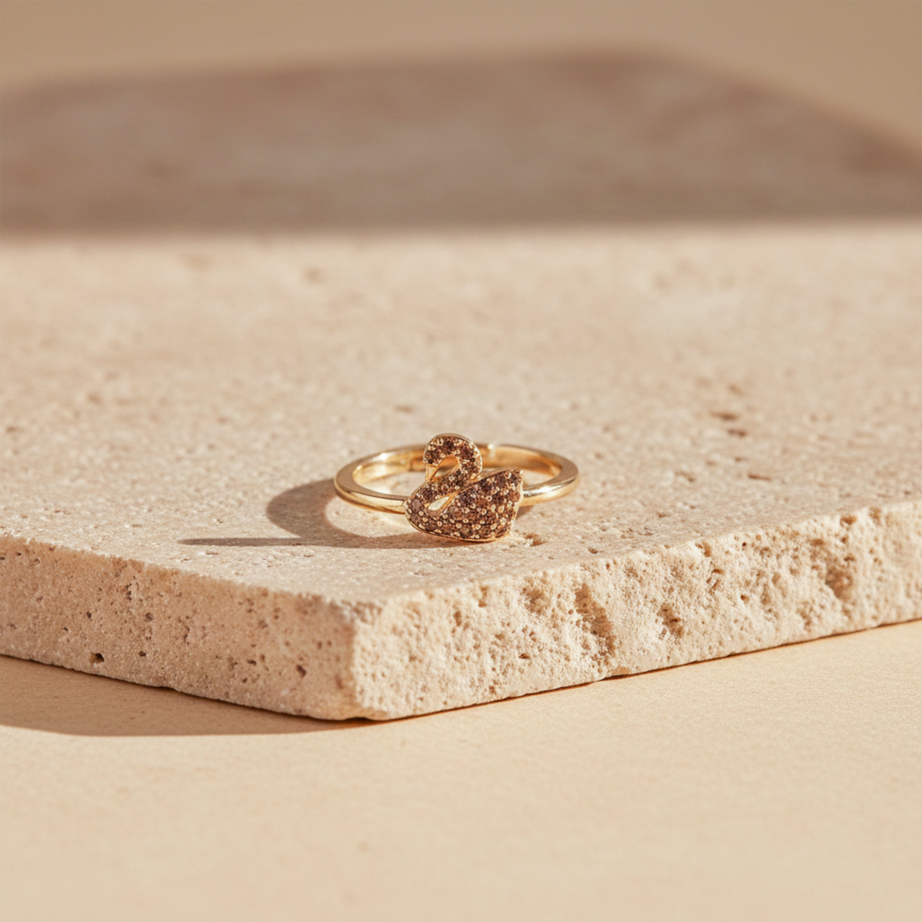 Golden Swan Sparkle Ring GWR -12