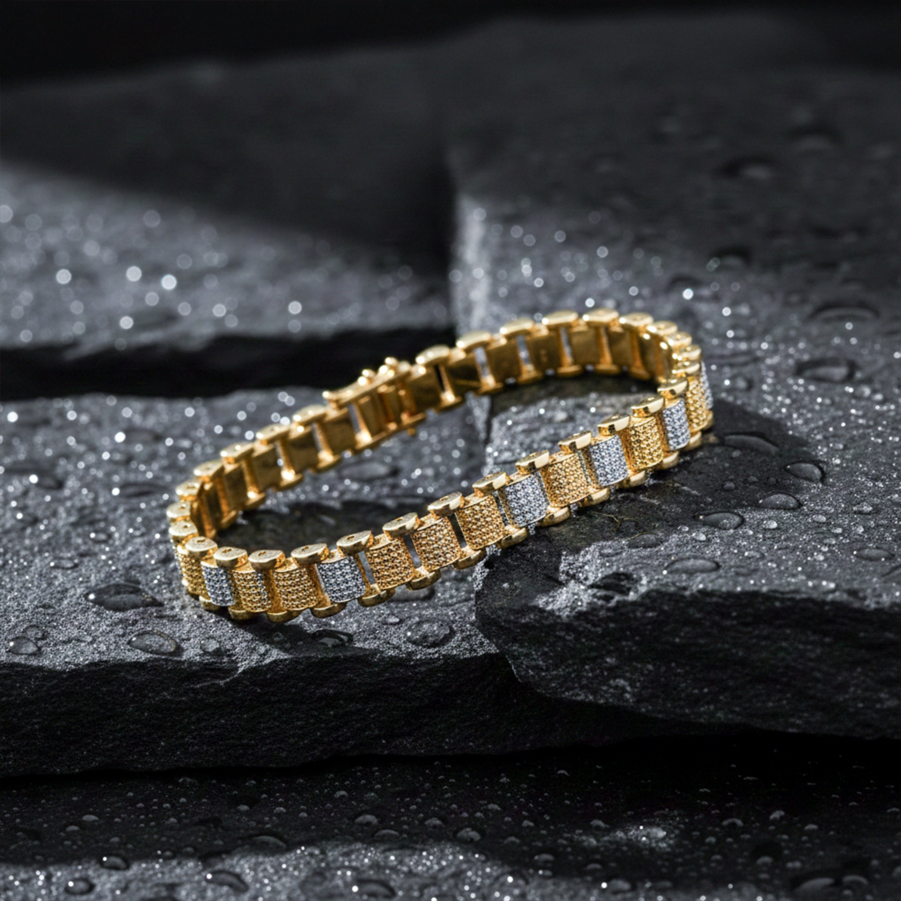 Men’s Two-Tone Textured Link Bracelet GMB -7