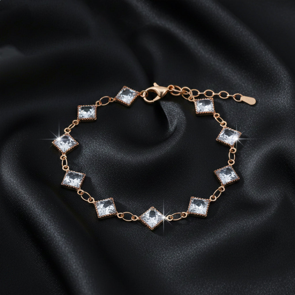 Yashvi Glow Women Bracelet GWB -14