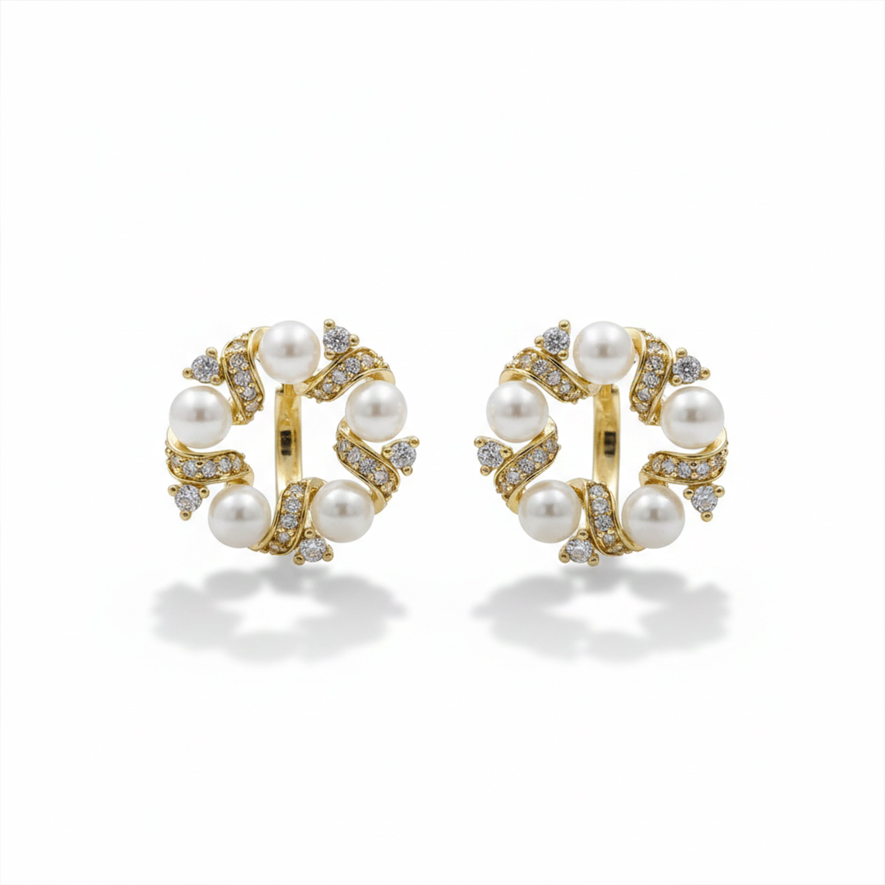 Pearl & Crystal Circle Stud Earrings GWE -165