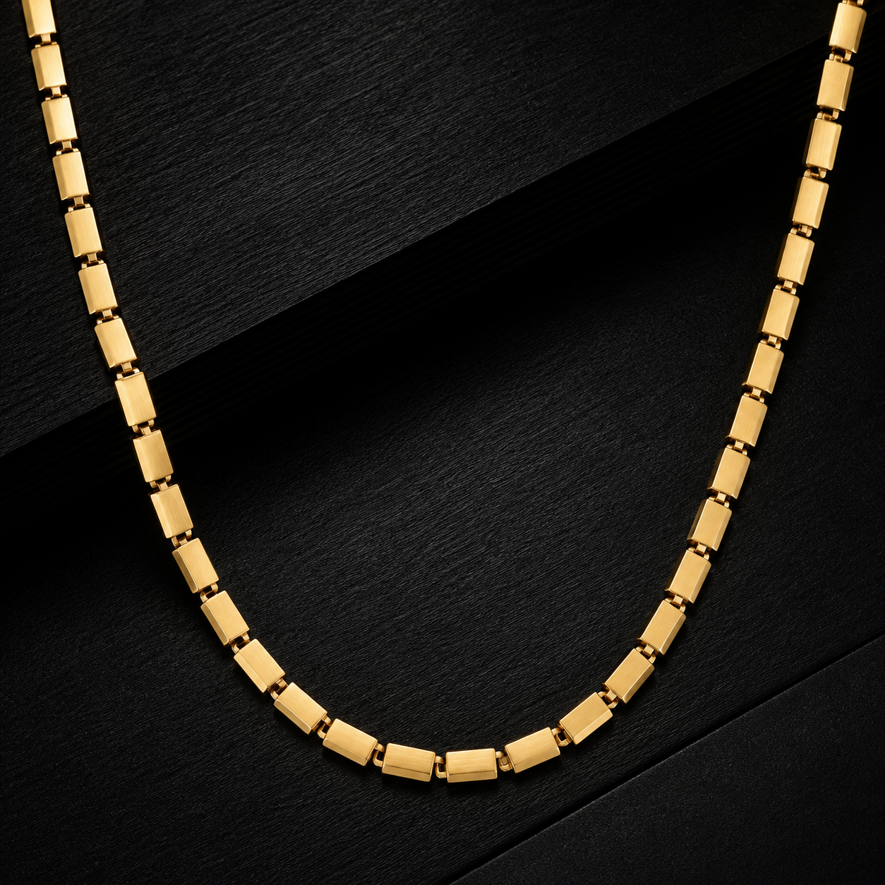 Men’s Gold Tone Rectangular Link Chain GMC -18