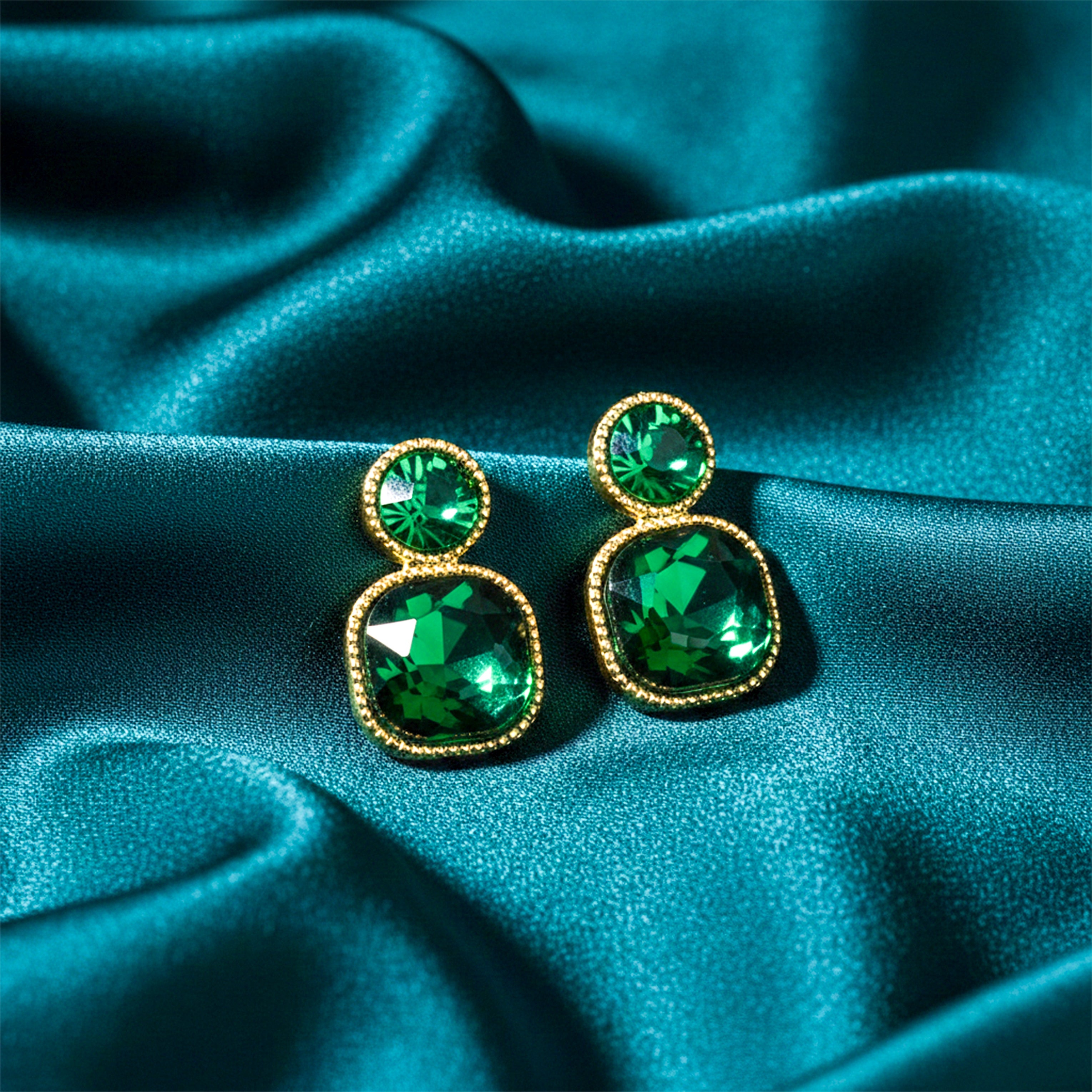 Emerald Square Earrings GWE -152