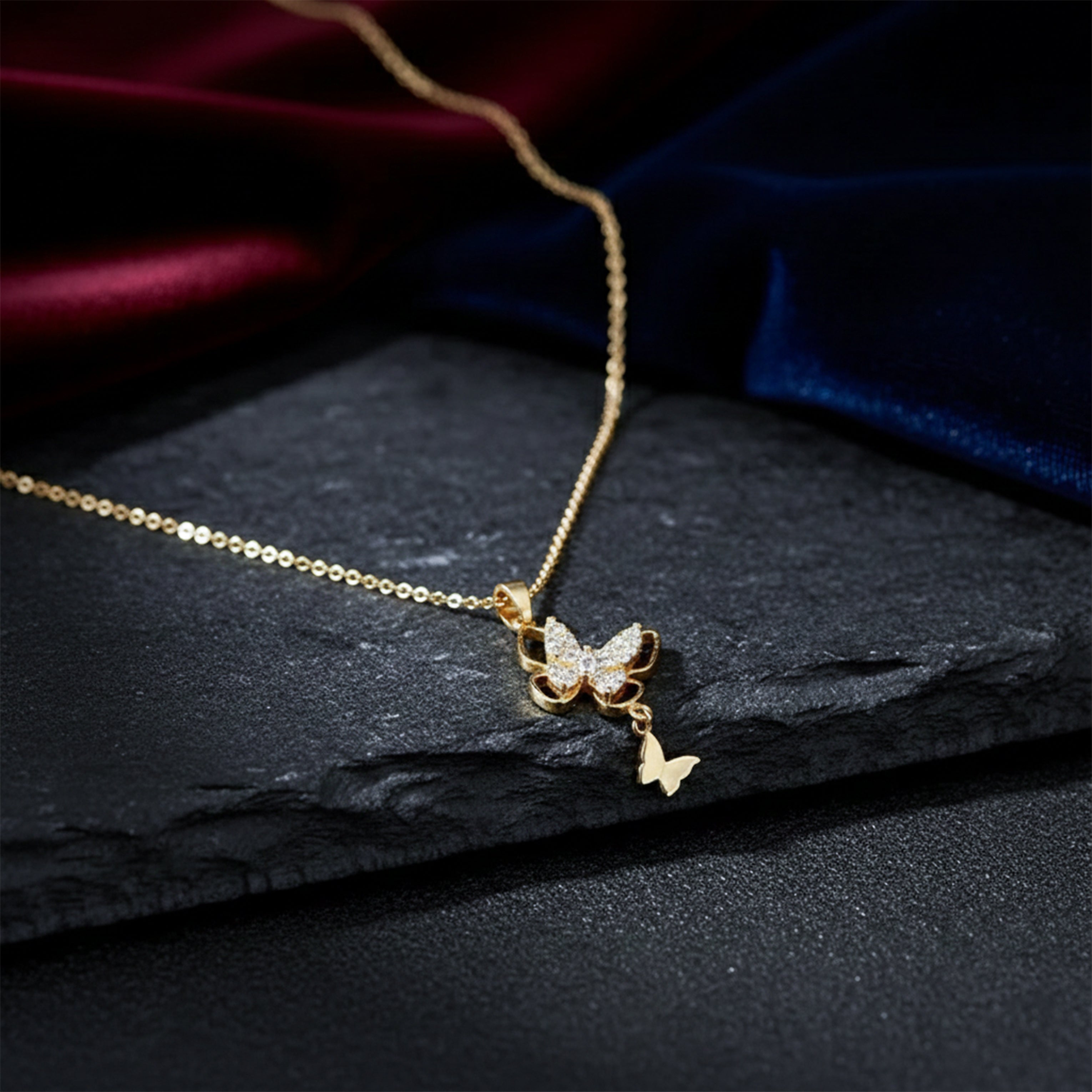 Sparkling Crystal Butterfly Charm Women Necklace GWN -142