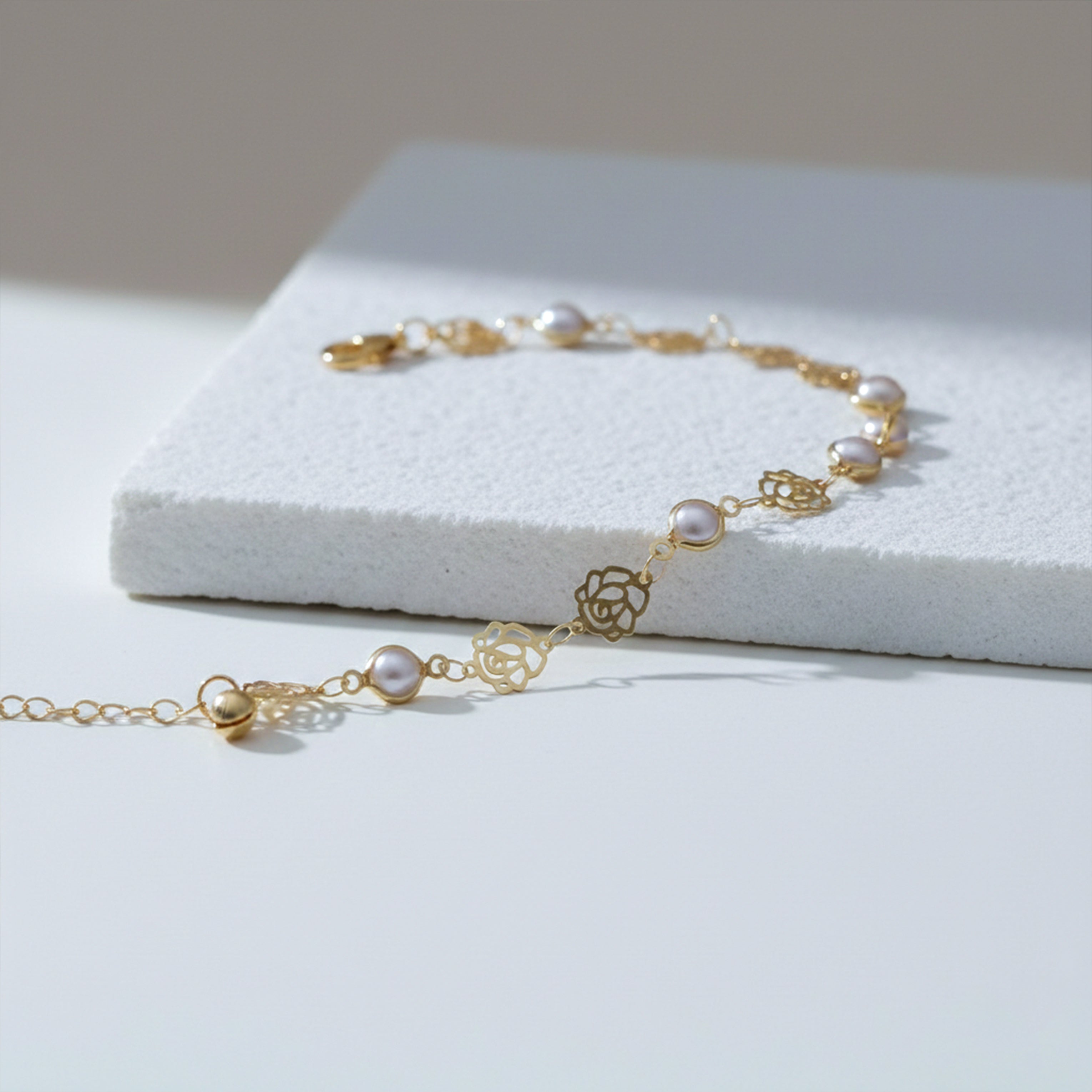 Rose Pearl Charm Anklet GWA -48
