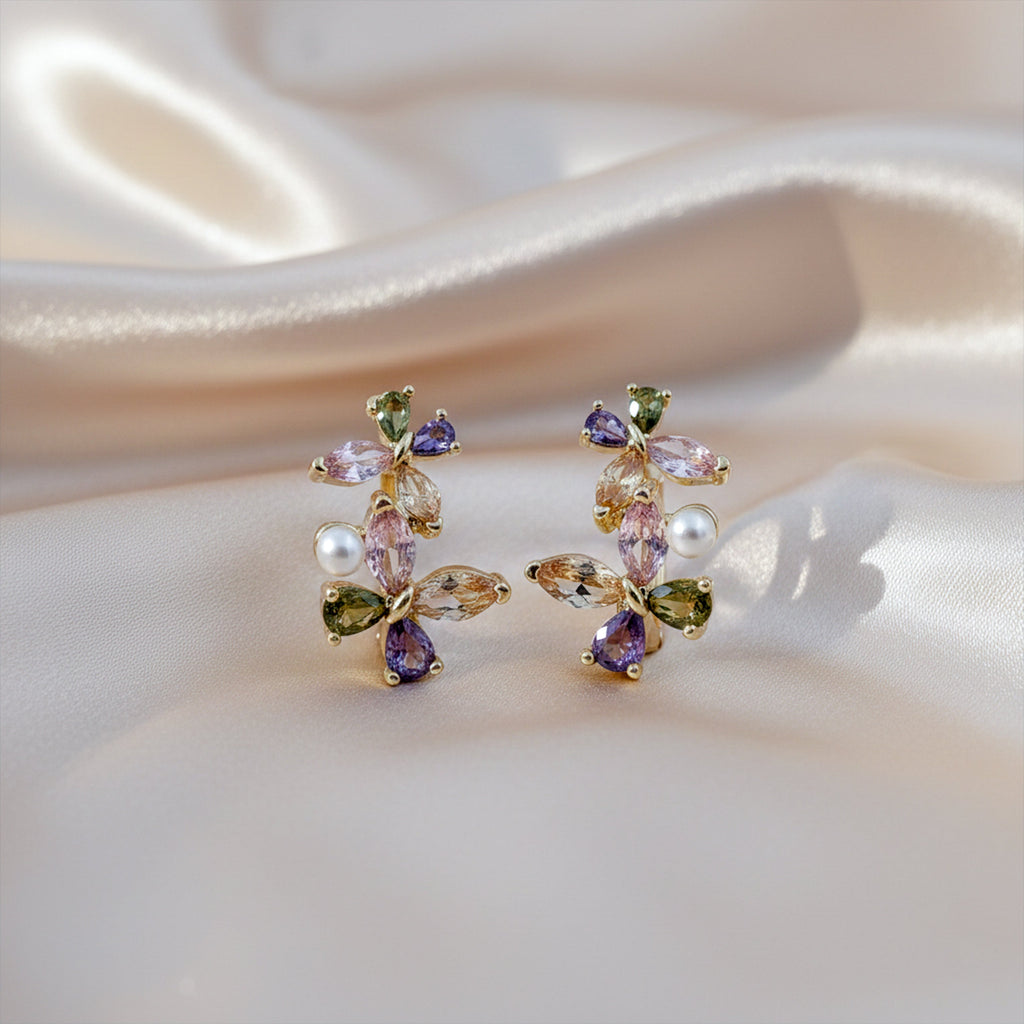 Bloom Pearl Stud Earrings GWE -155