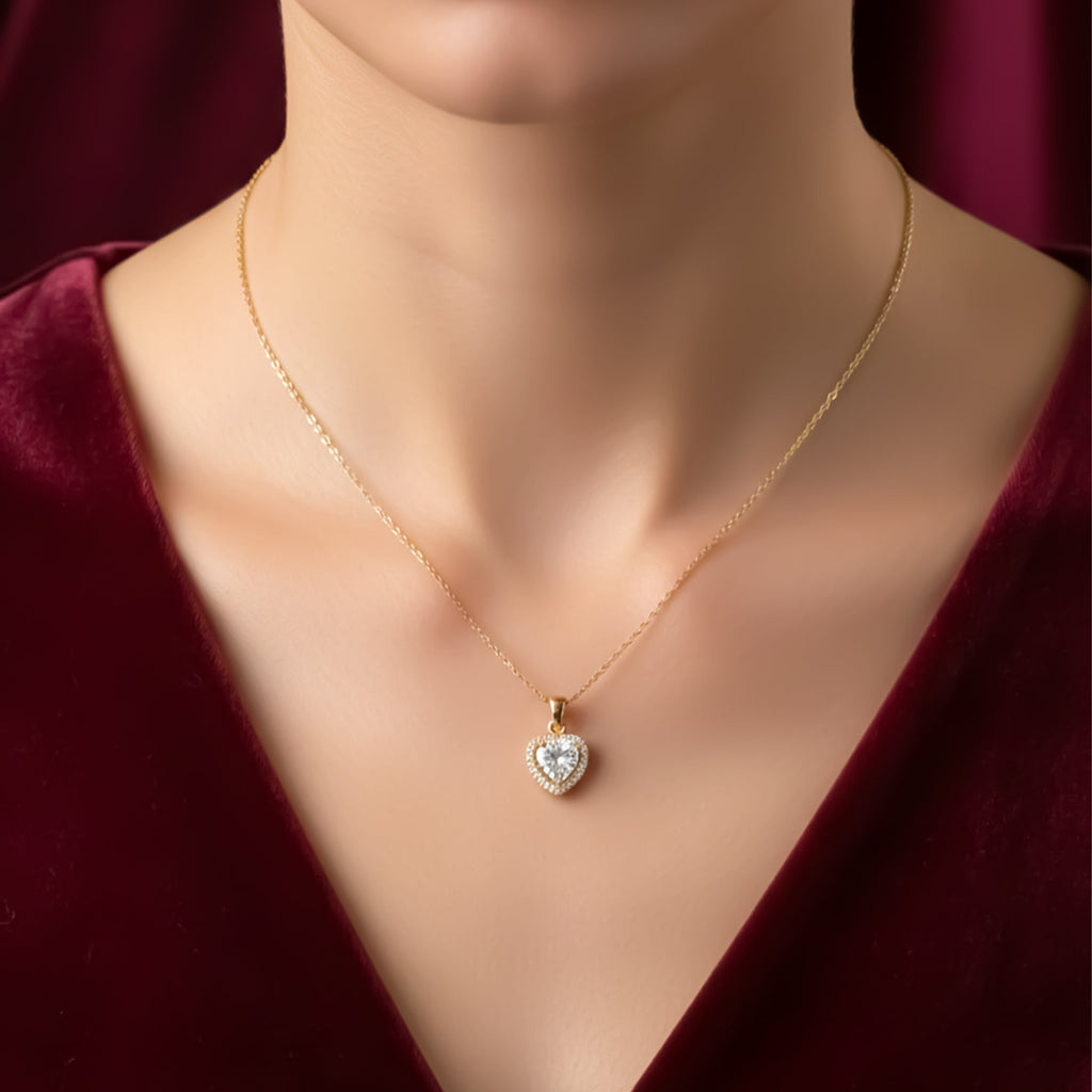 Brilliant Heart-Cut Crystal Women Neckless GWN -75