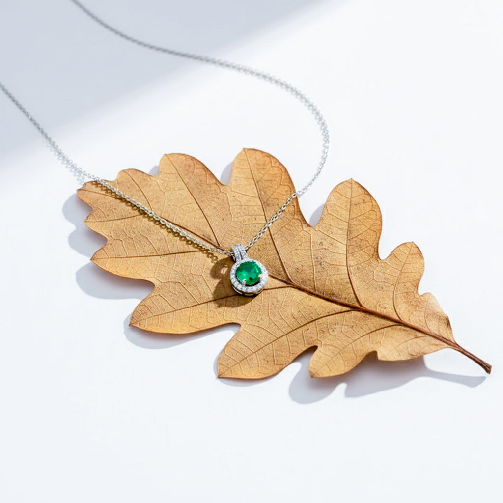 Elegant Silver Round Halo Women Necklace GWN -161