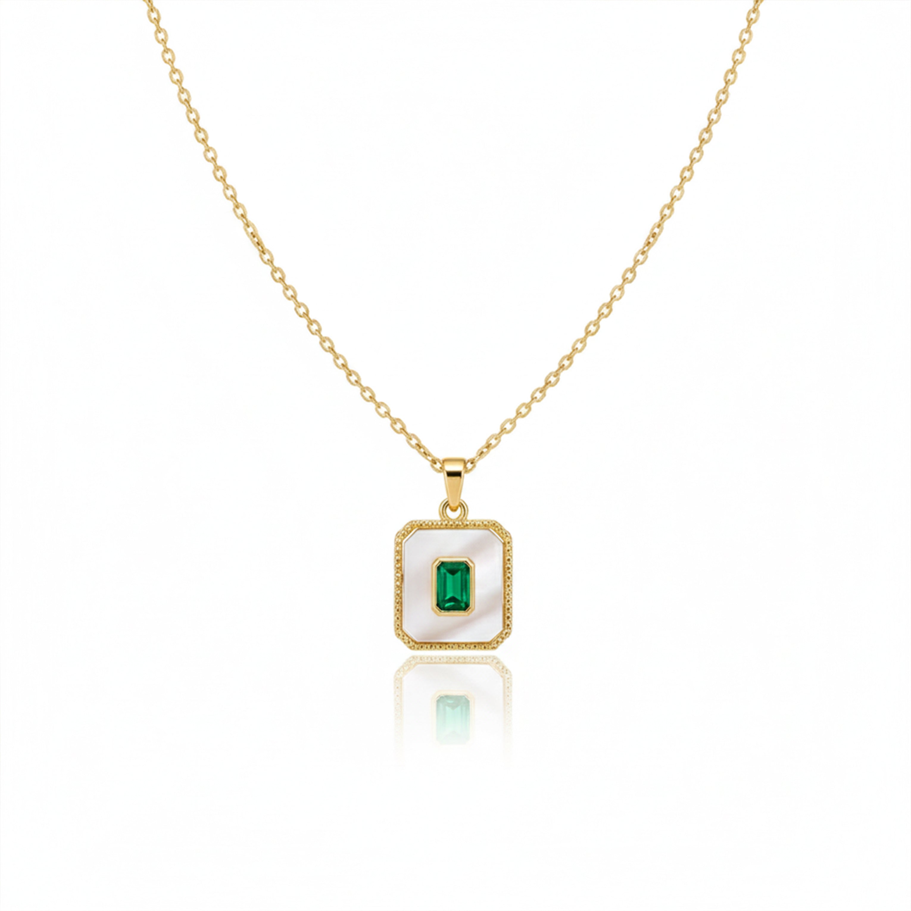 Vintage-Inspired Emerald Women Neckless GWN -94