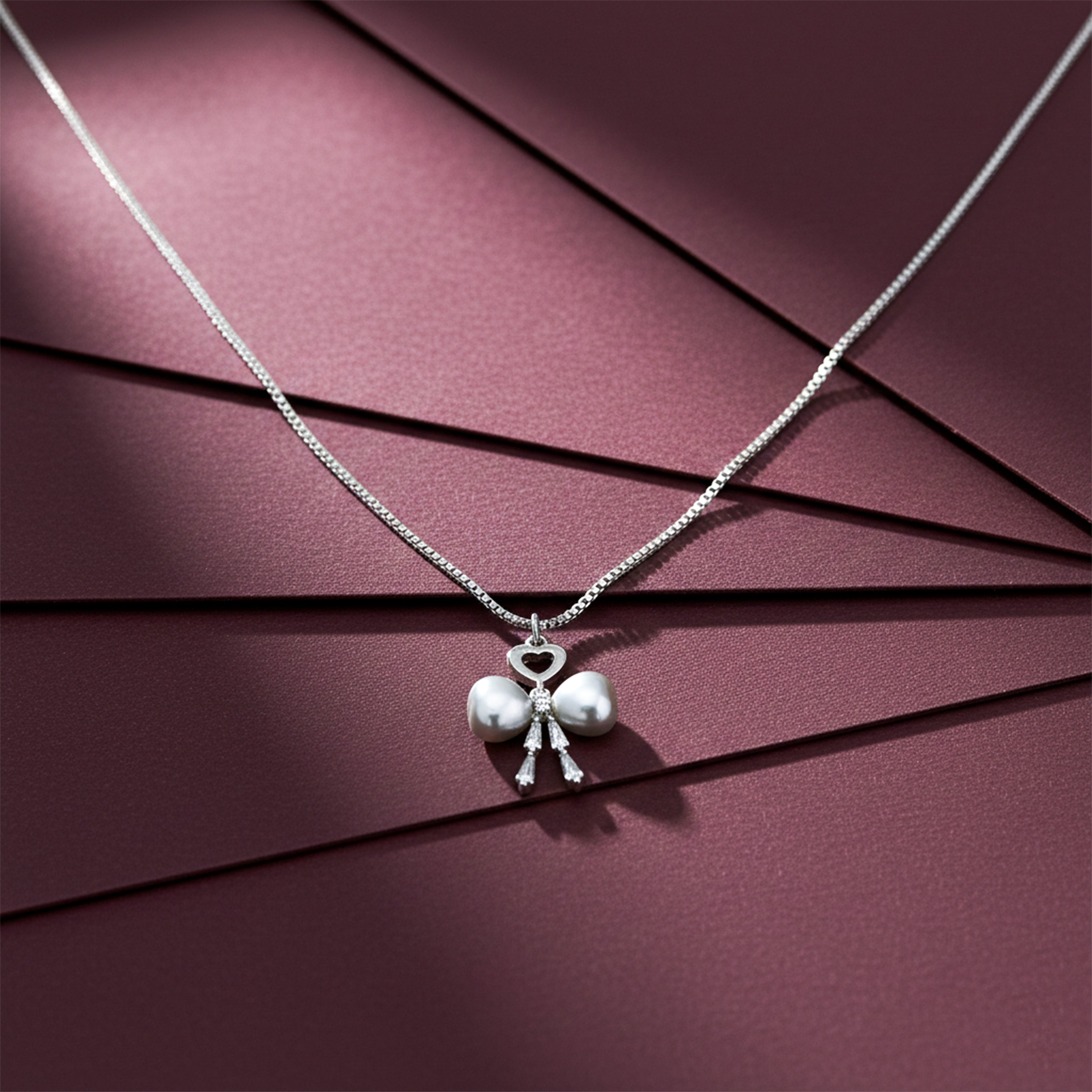 Silver Pearl Bow Heart Pendant Necklace GWN -52