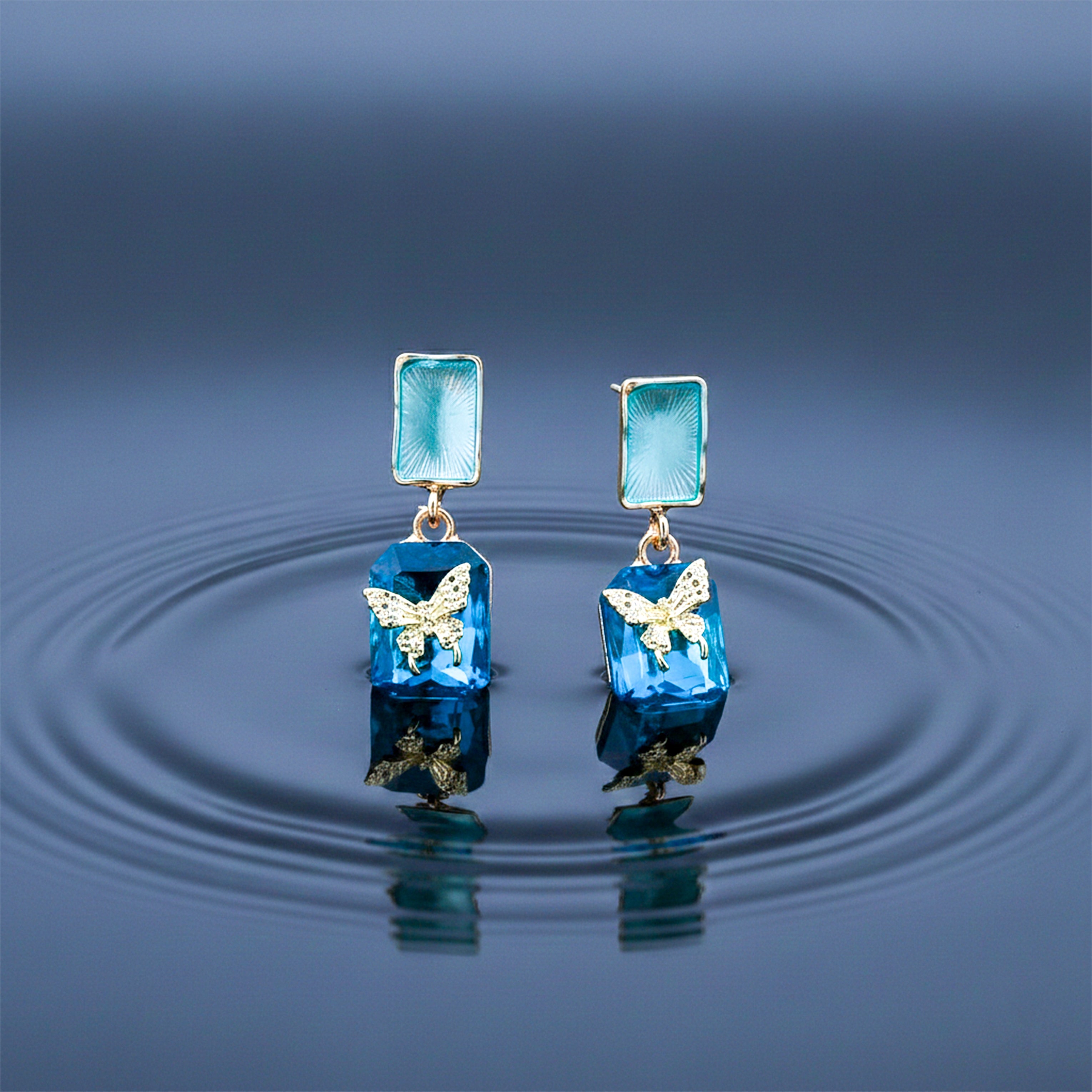 Blue Crystal Earrings GWE -219