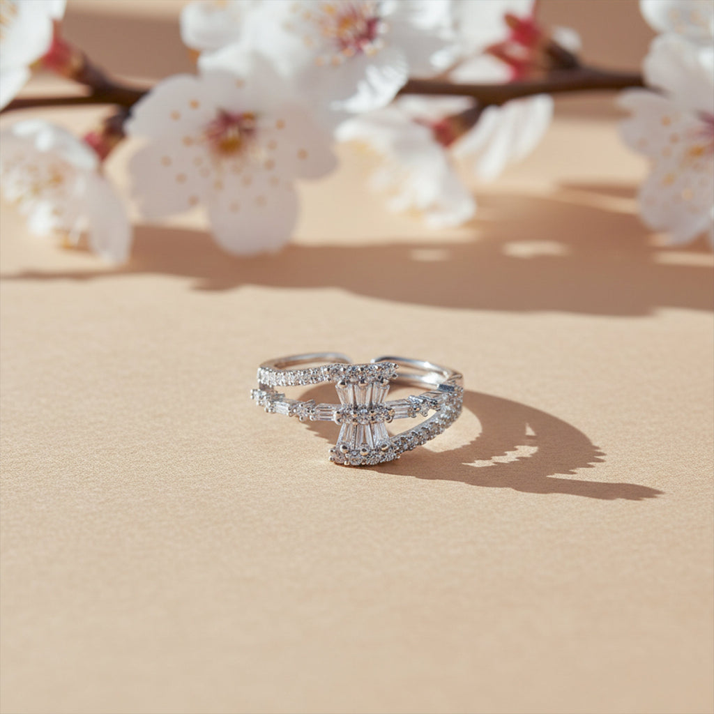 Silver Radiance Bow Ring GWR -55