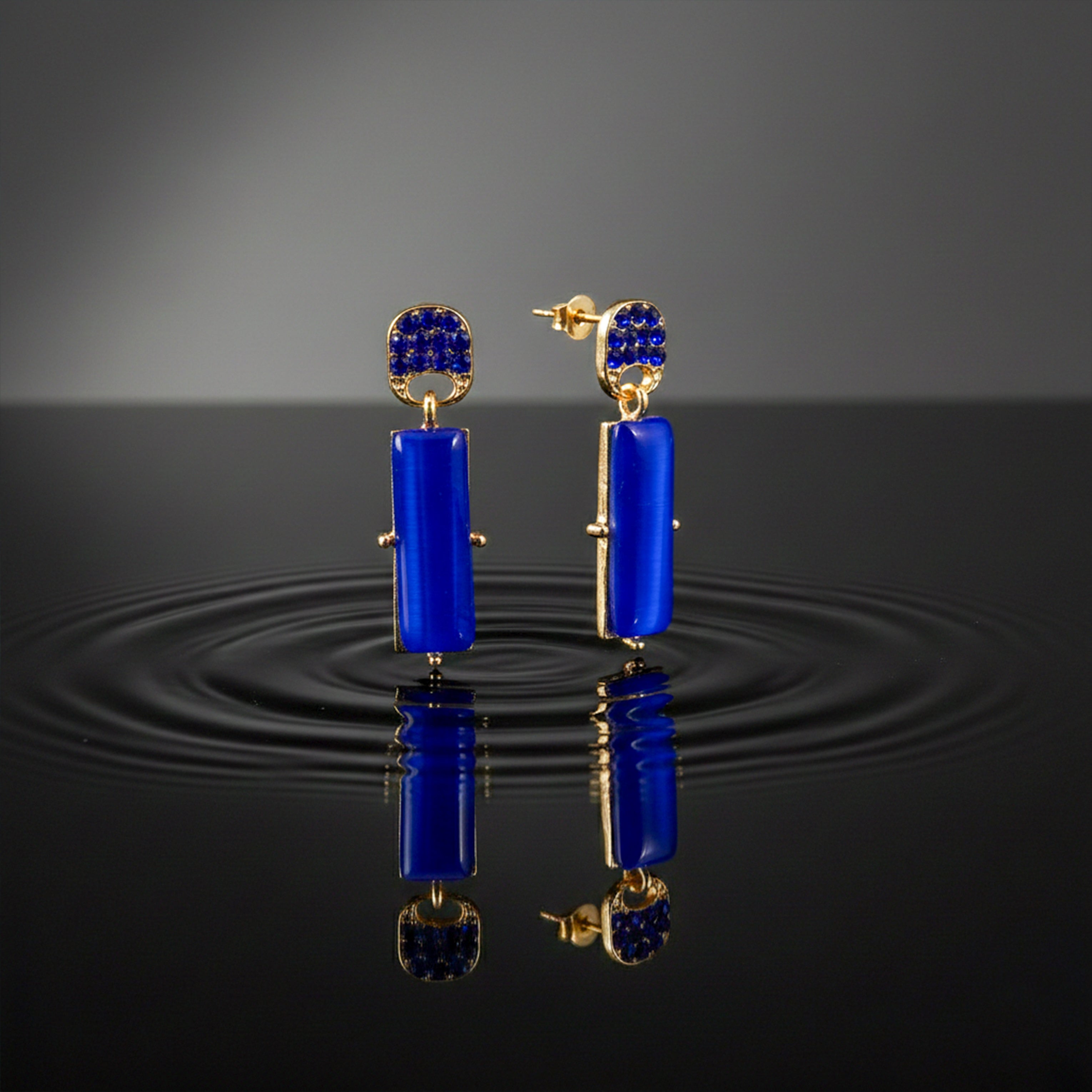 Royal Blue Crystal Earrings GWE -209