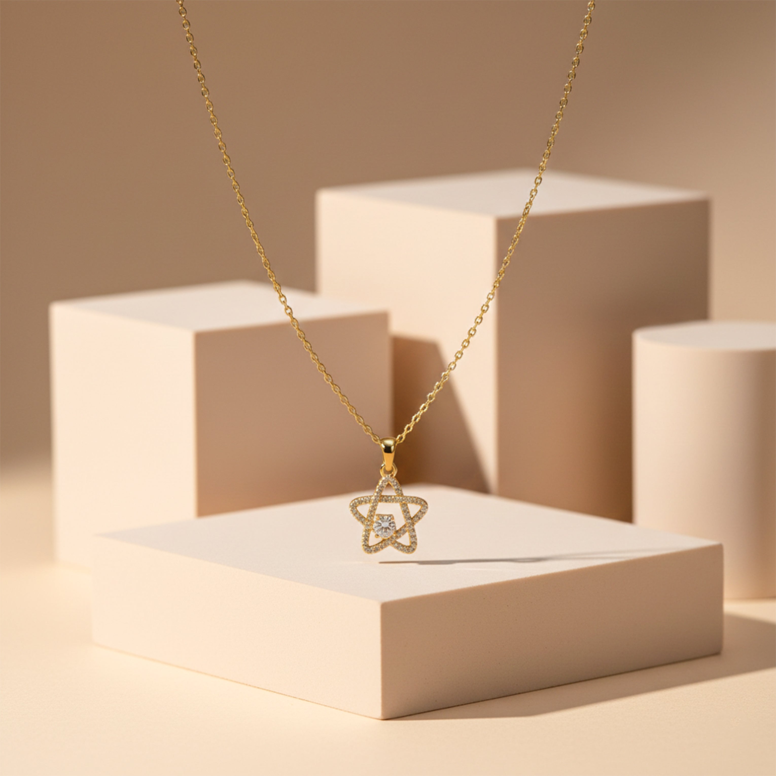 Crystal Star Charm Pendant Necklace GWN -115
