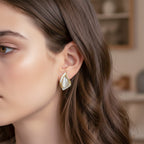 Elegant Teardrop Crystal Stud Earrings GWE -142