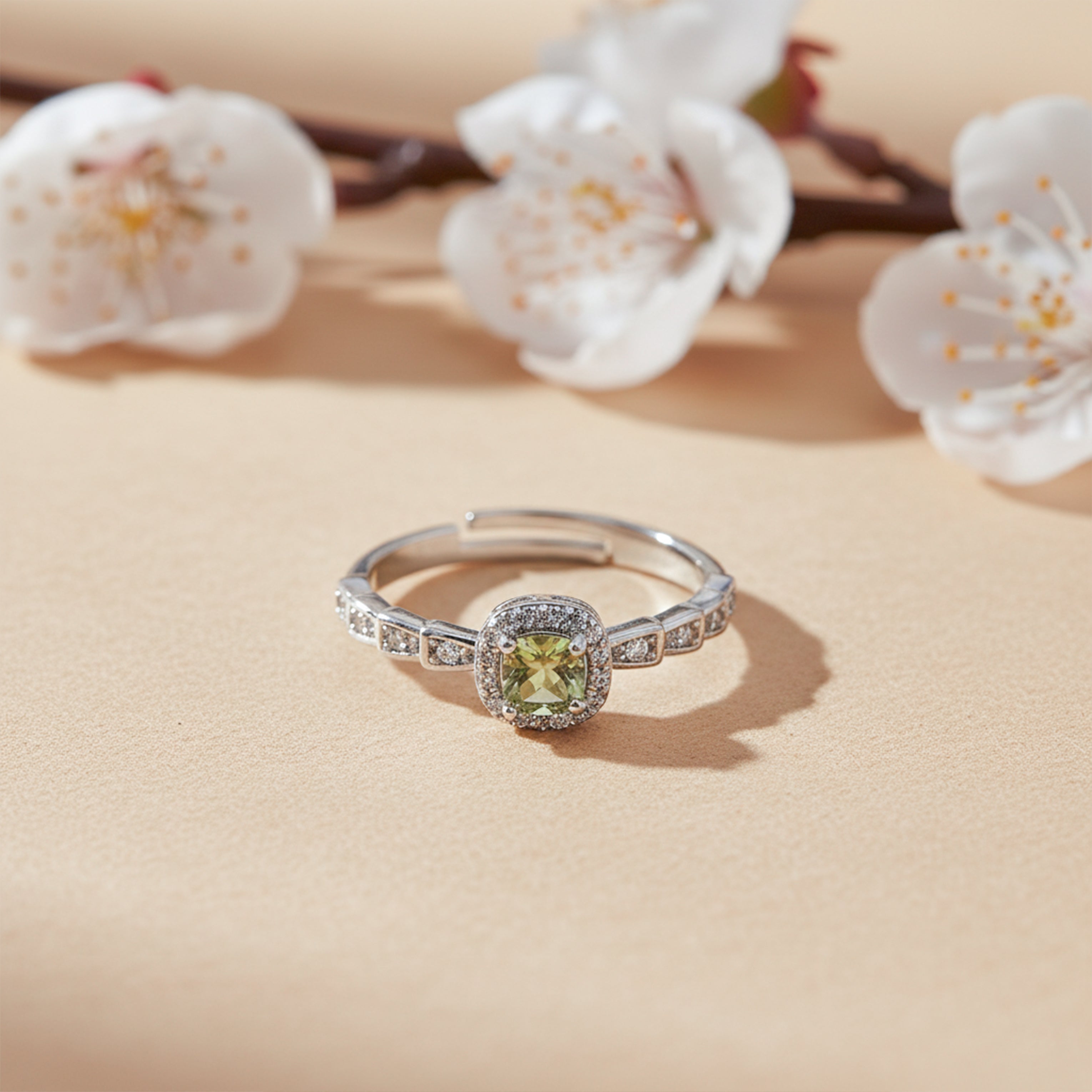 Emerald Glow Halo Ring GWR -39