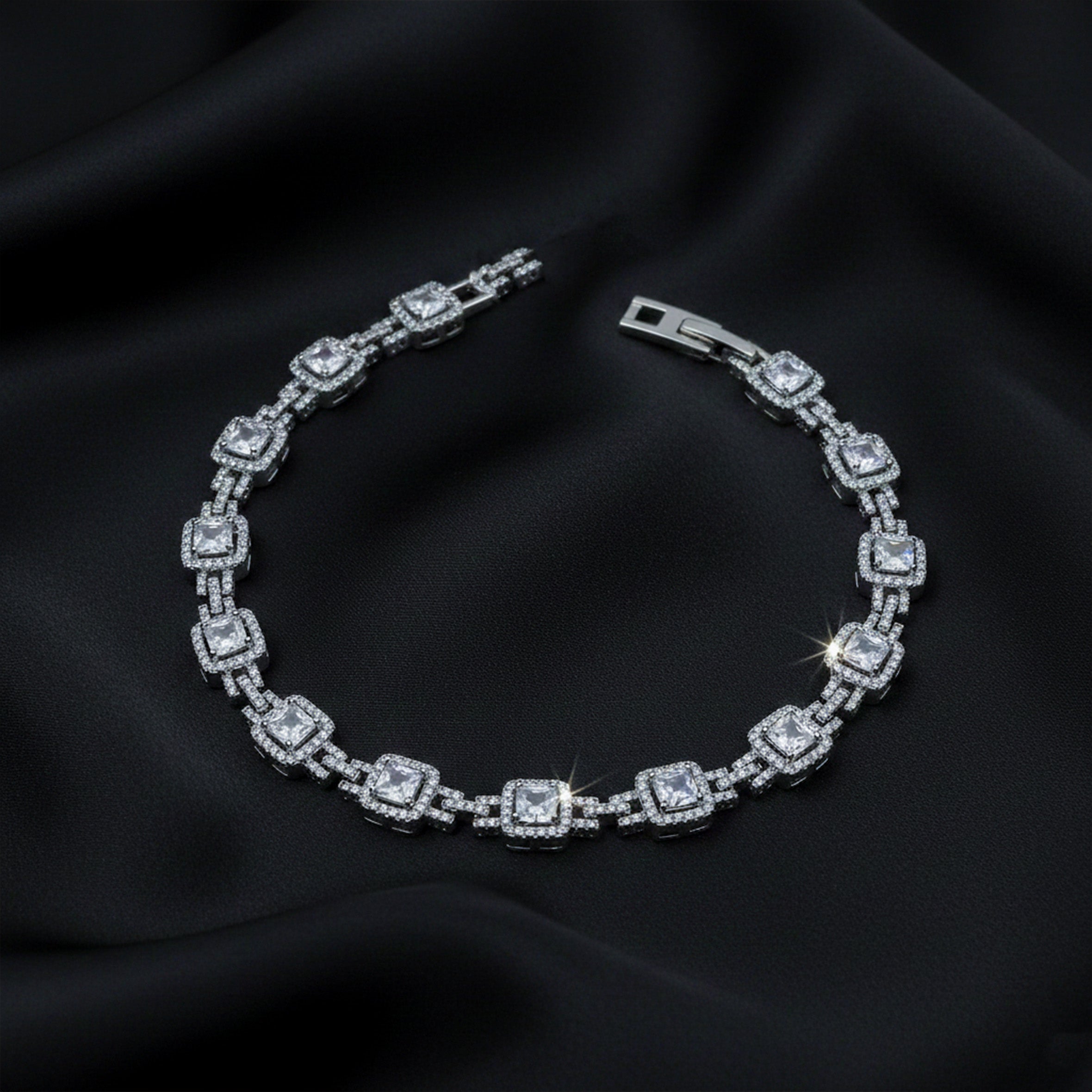 Silver Princess Halo Bracelet GWB -143