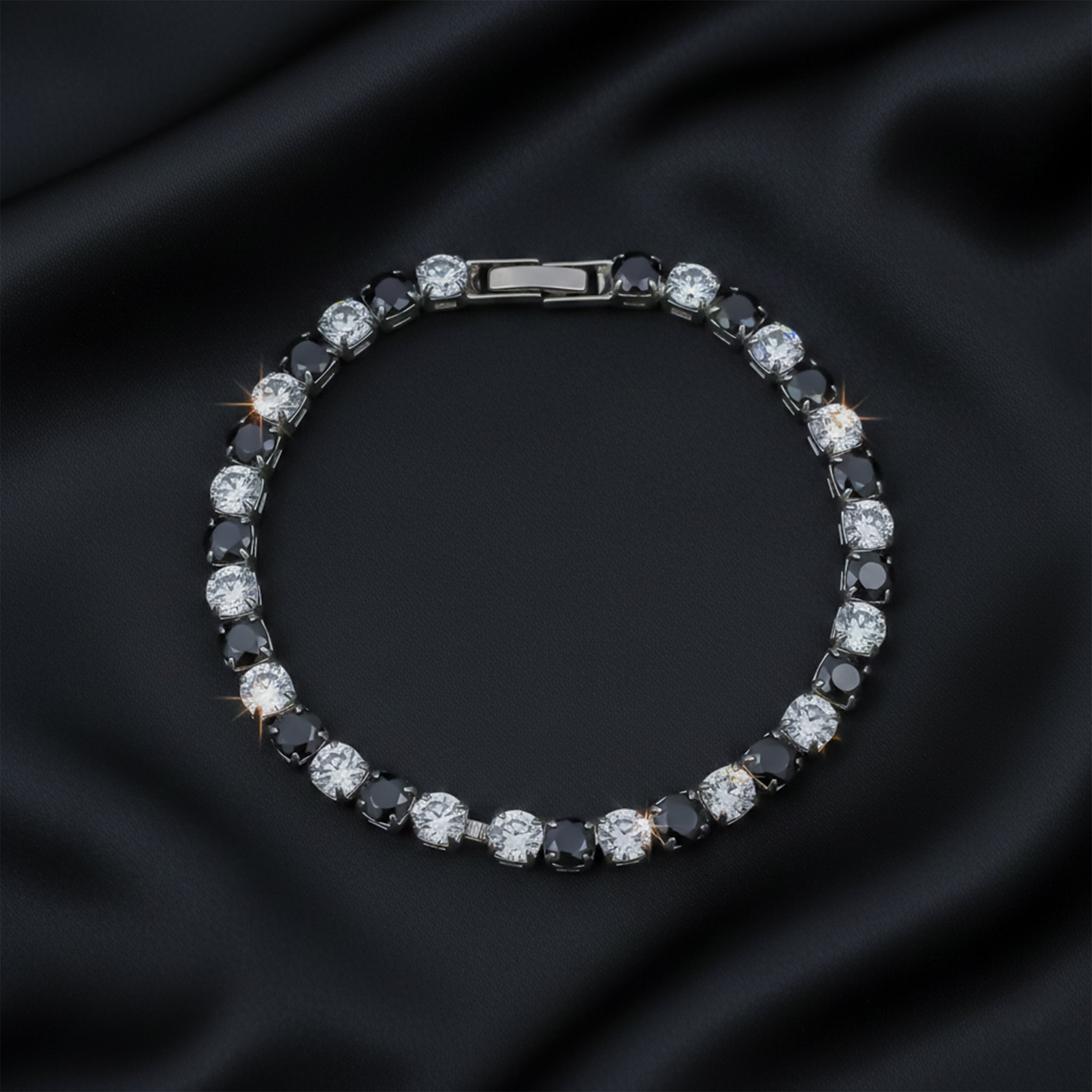 Black & White Crystal Bracelet GWB -57