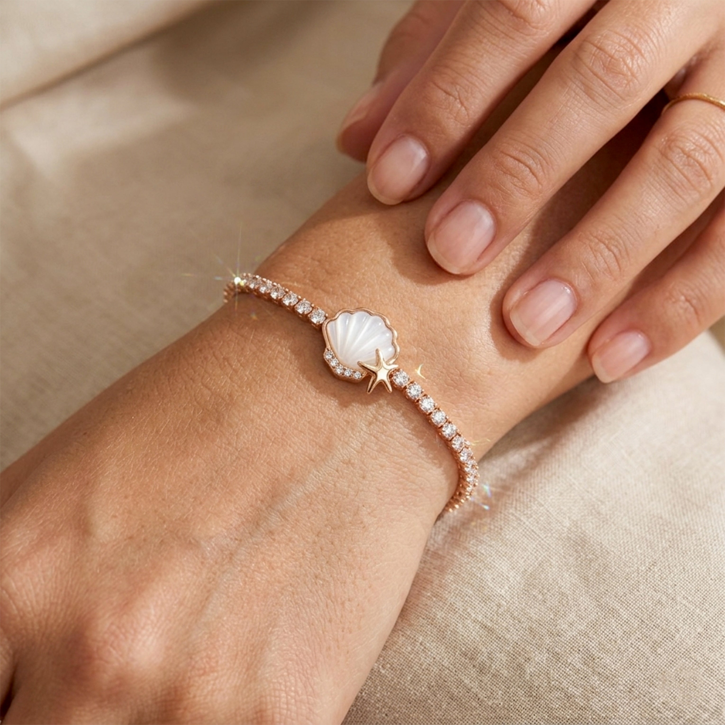 Rose Gold Shell & Starfish Bracelet GWB -101