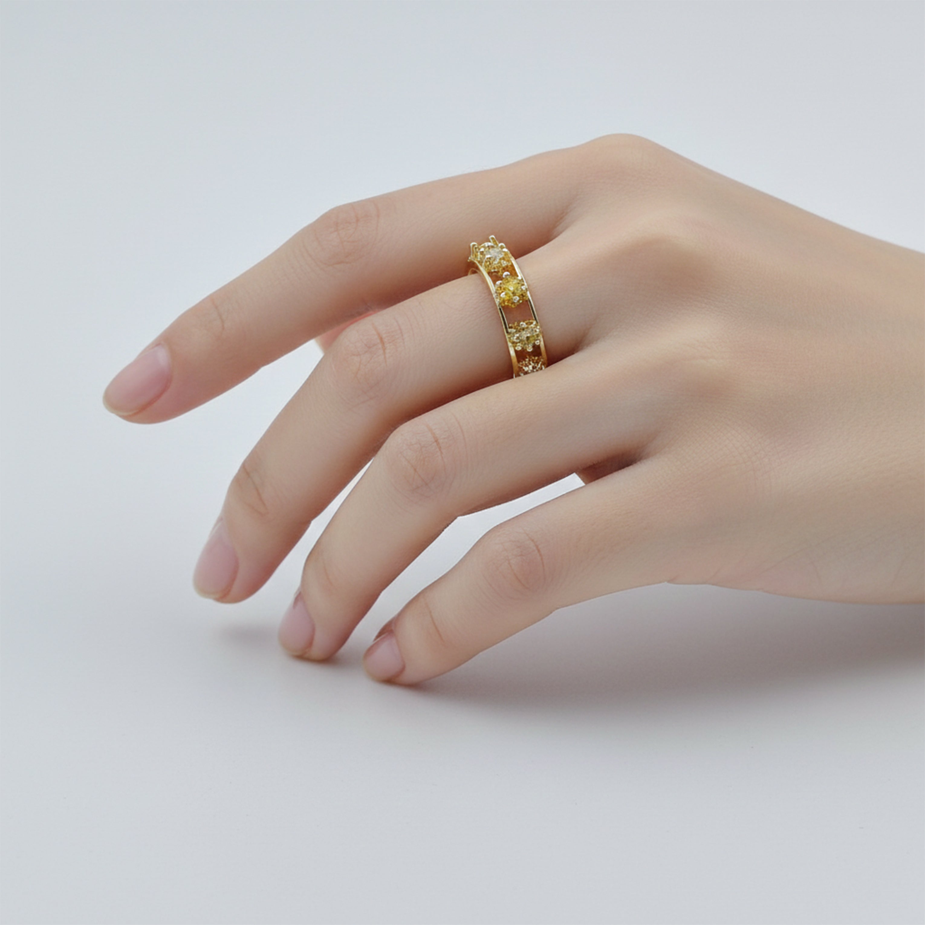 Royal Crown Adjustable Ring GWR -35