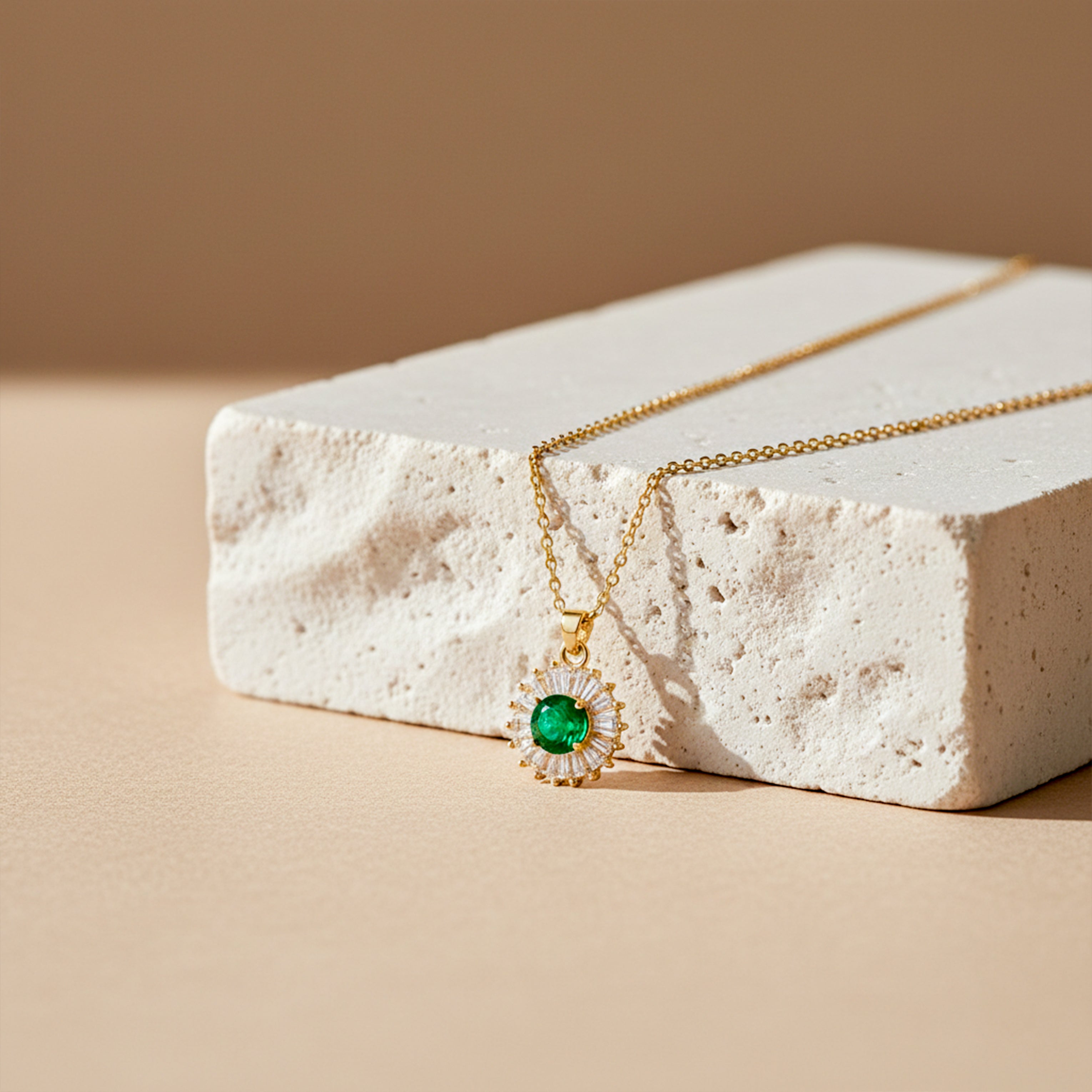 Emerald Green Floral CZ Pendant Necklace GWN -82