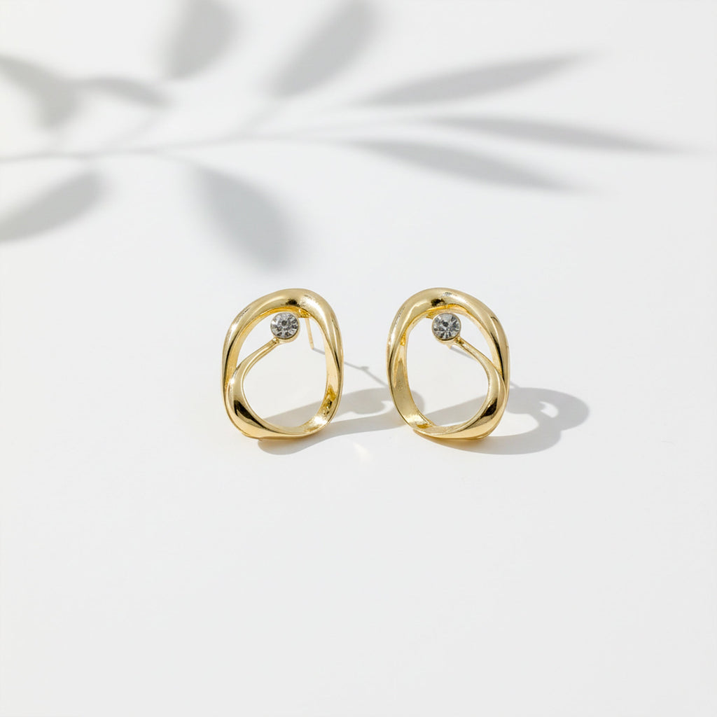 Aurelia Twist Diamond Stud Earrings GWE -51