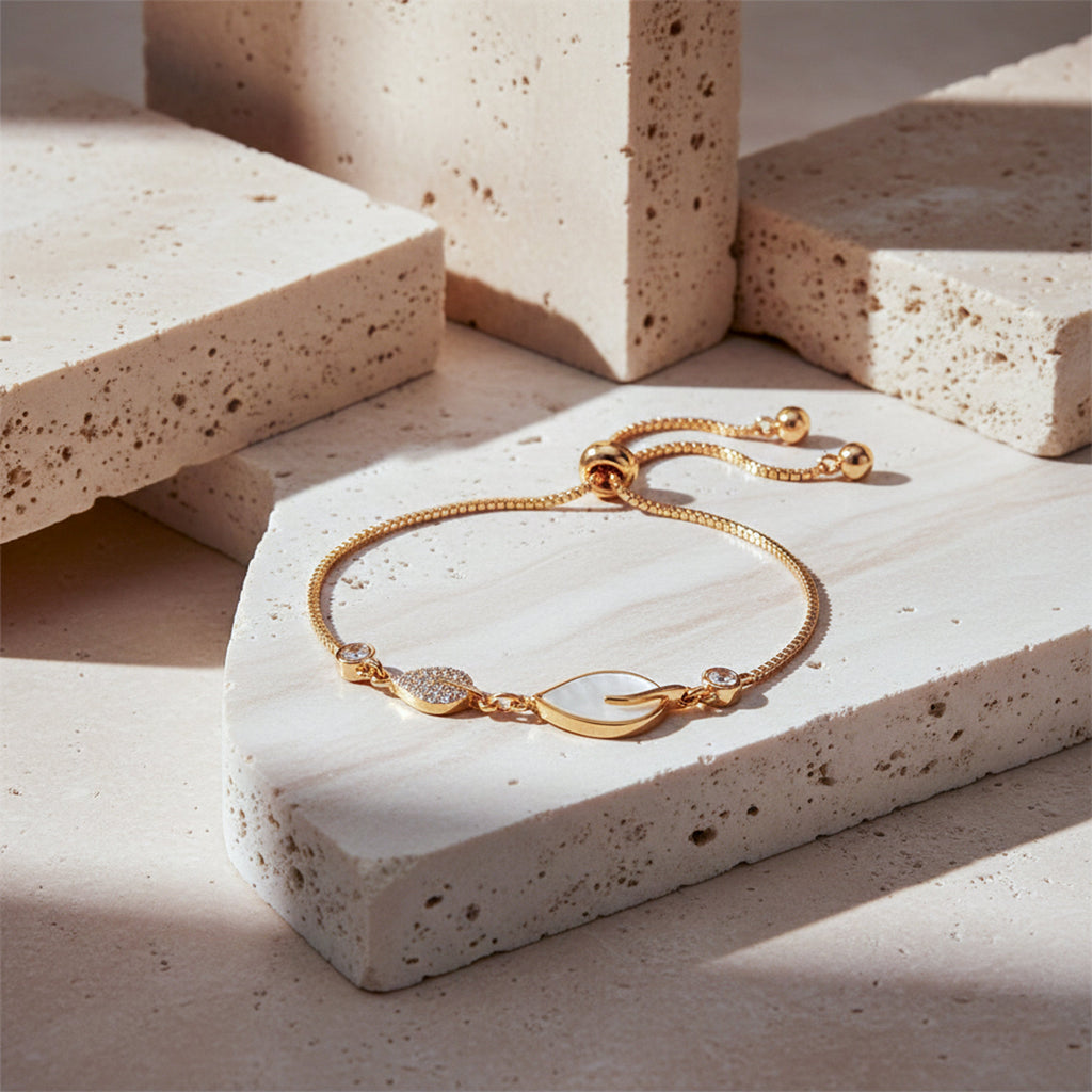 Resin Leaf Women Bracelet  GWB -4
