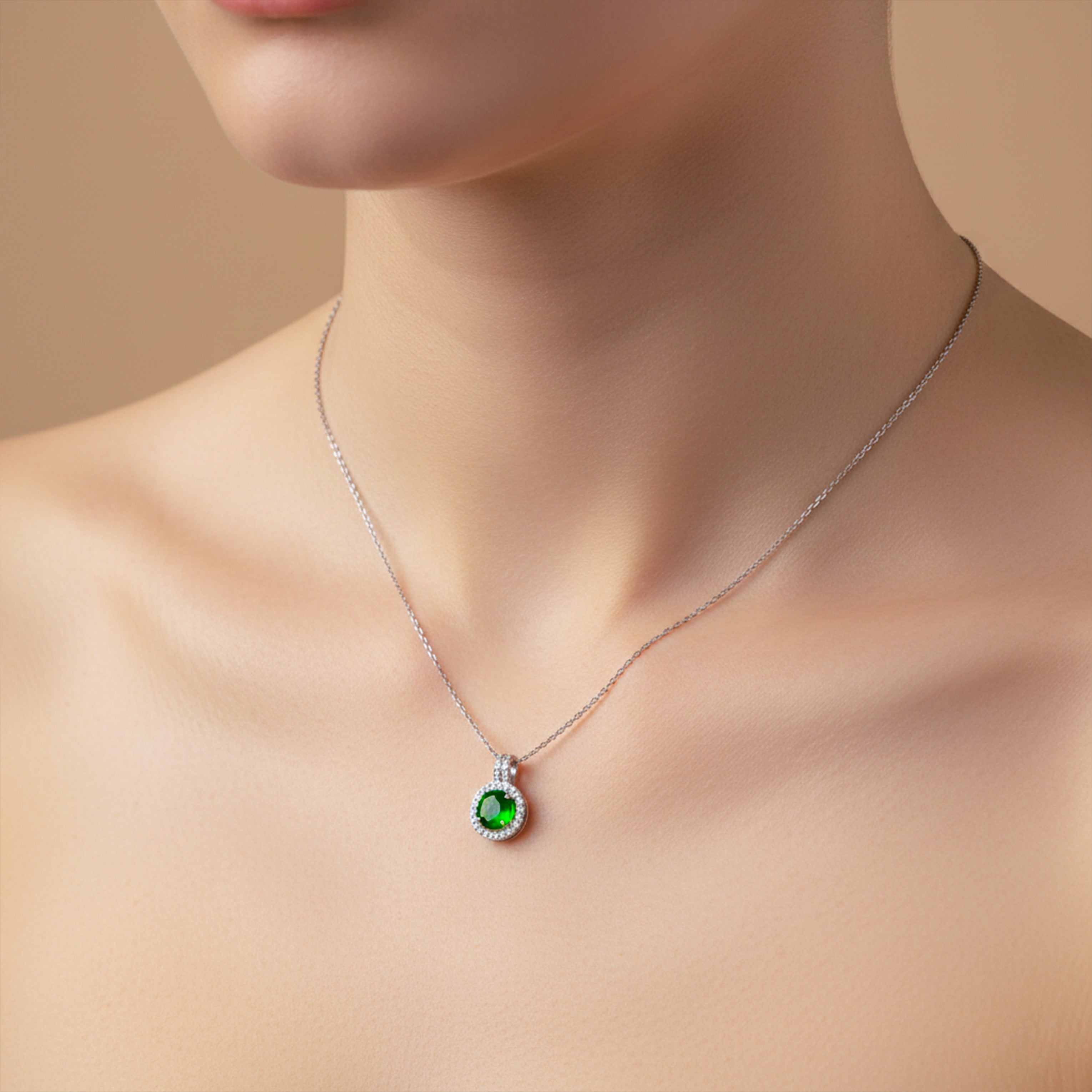 Halo Silver Pendant Necklace GWN -145