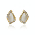 Elegant Teardrop Crystal Stud Earrings GWE -142