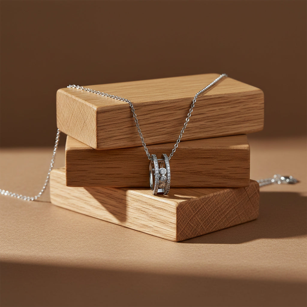 Sparkle Pendant Necklace GWN -48