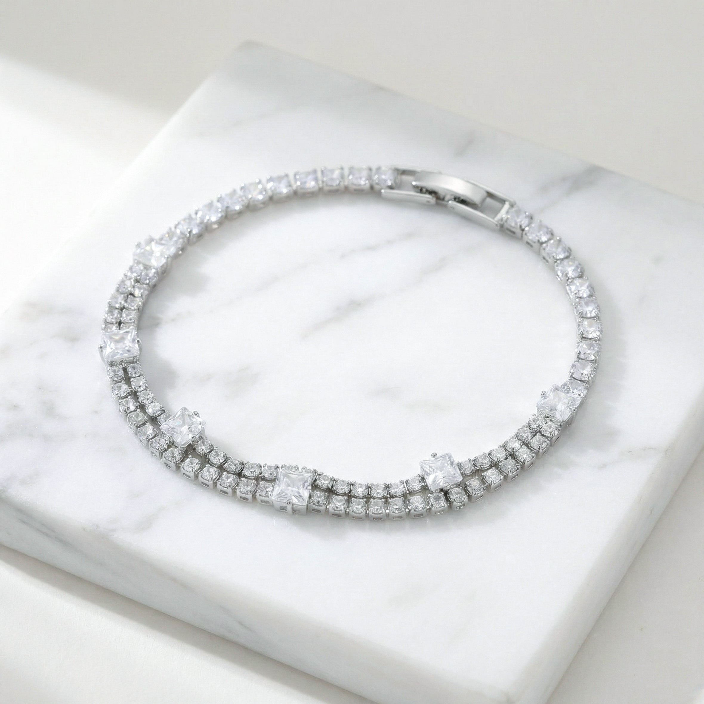 Adya Lux Slide Bracelet GWB -23